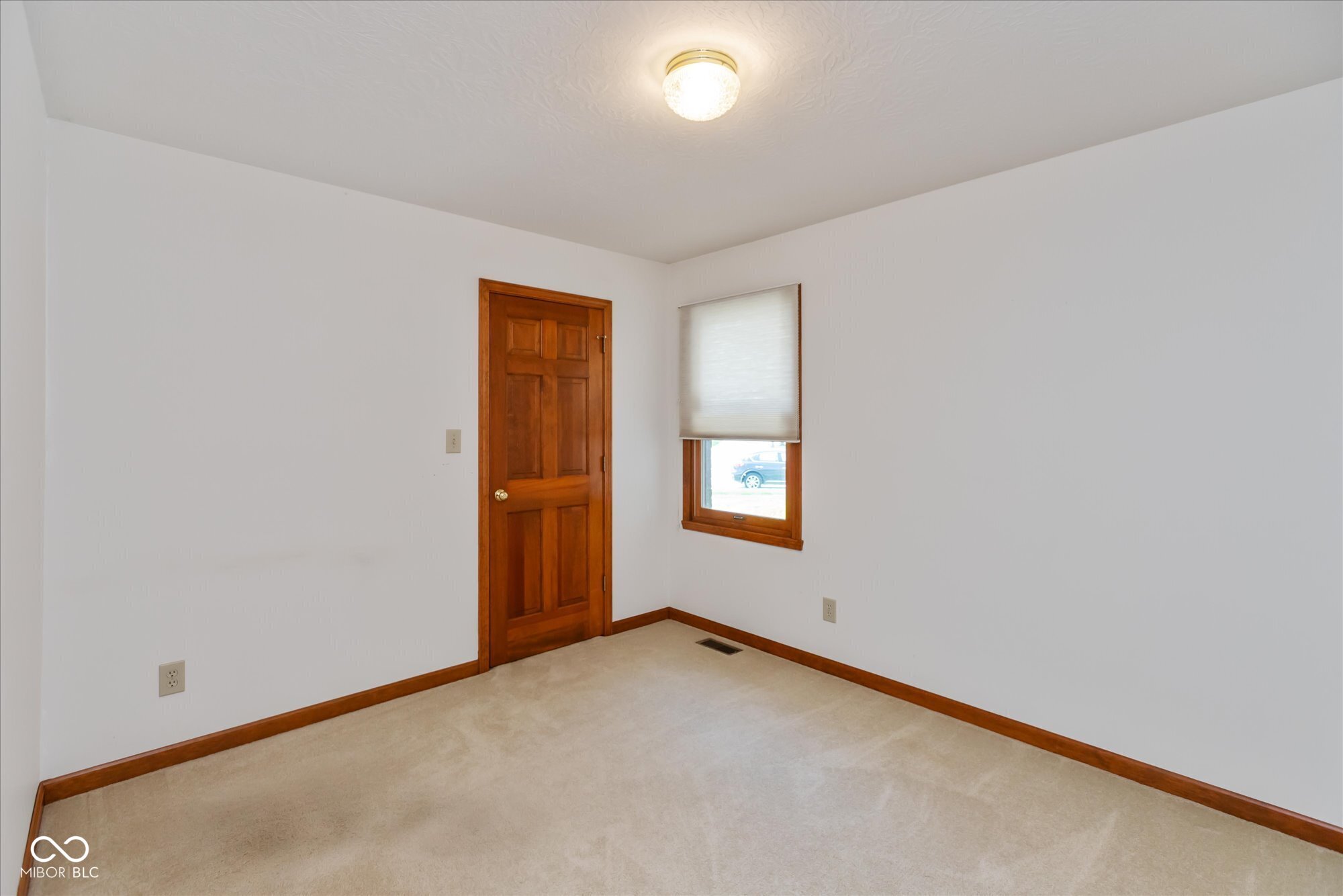 897 N Scott Drive