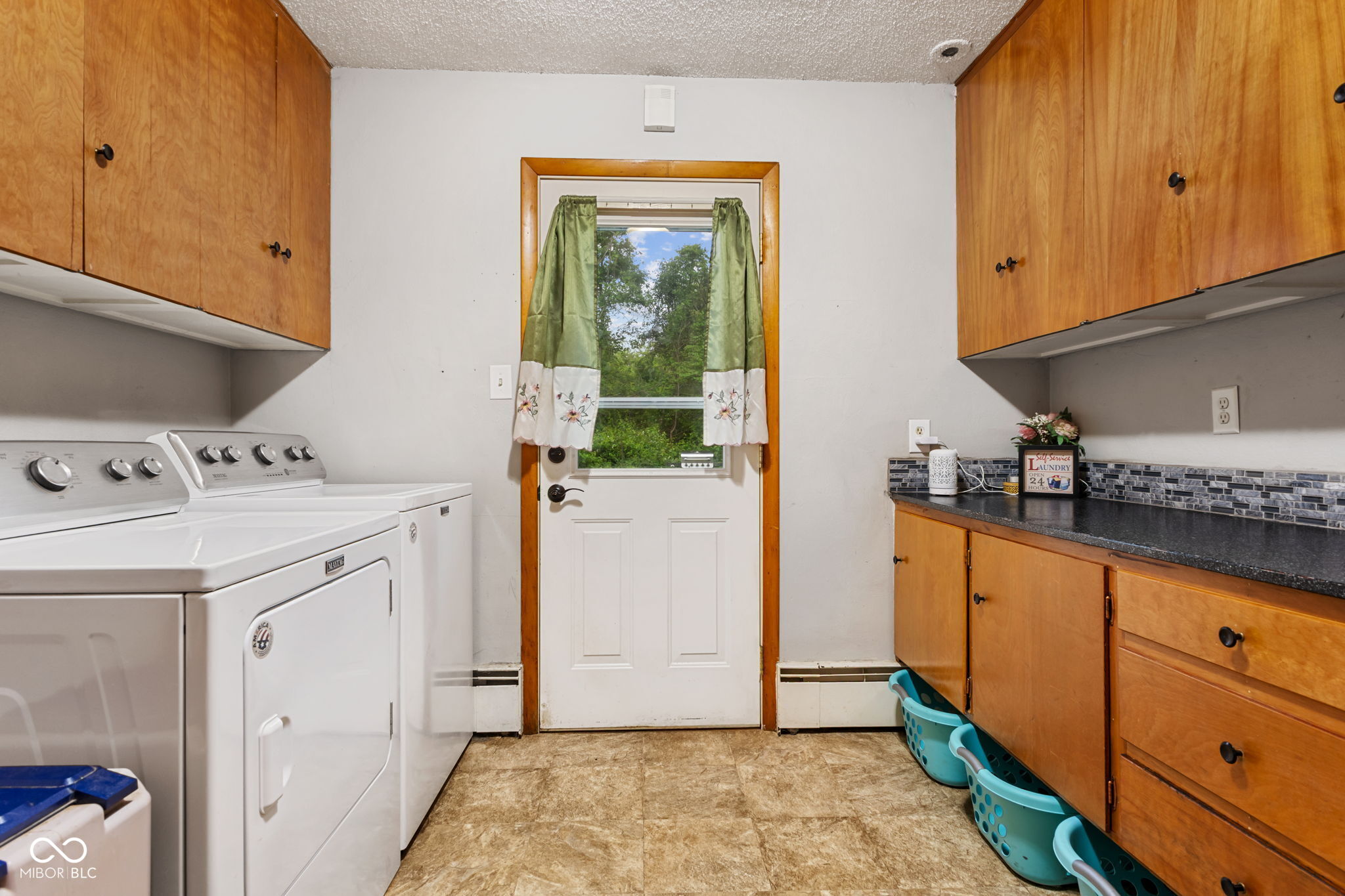 6925 W State Road 128