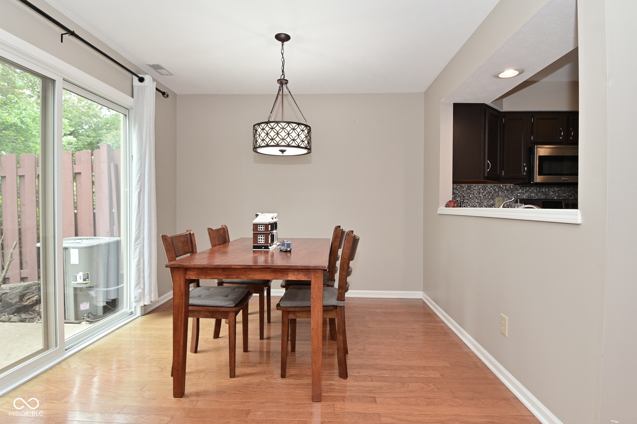 9154 Sea Oats Drive