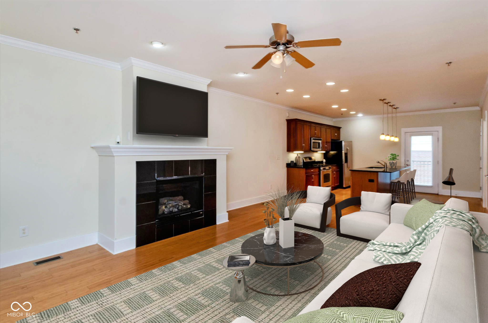 632 E 11th Street
