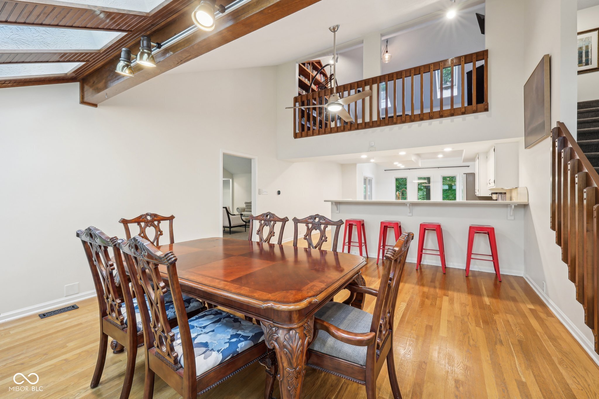 8802 W 86th Street