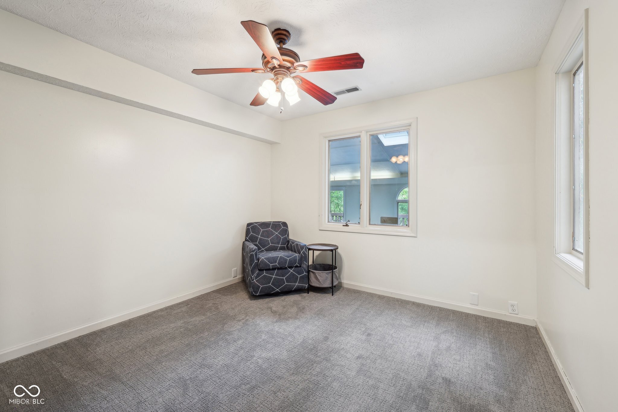 8802 W 86th Street
