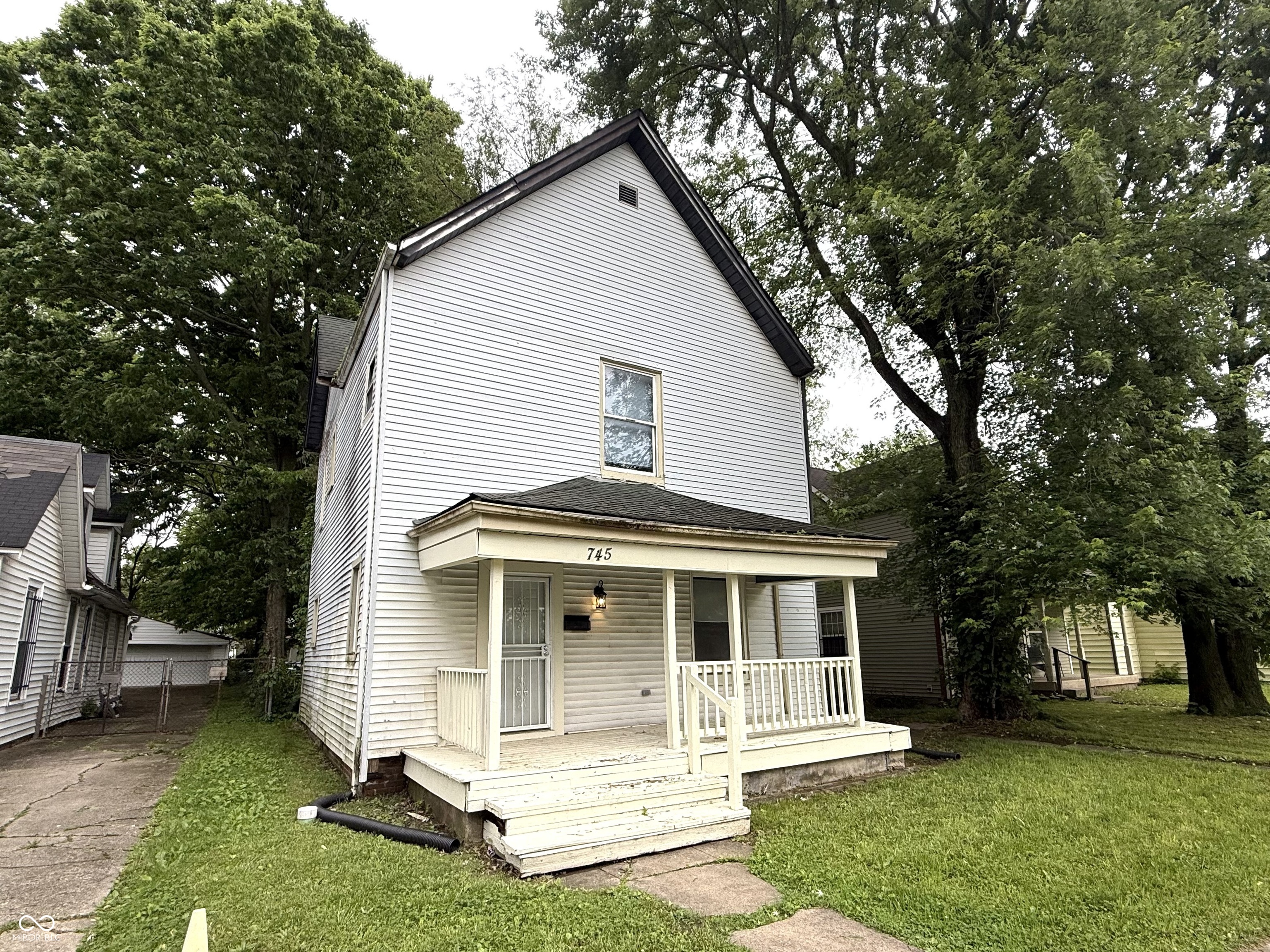 745 N Tremont Street