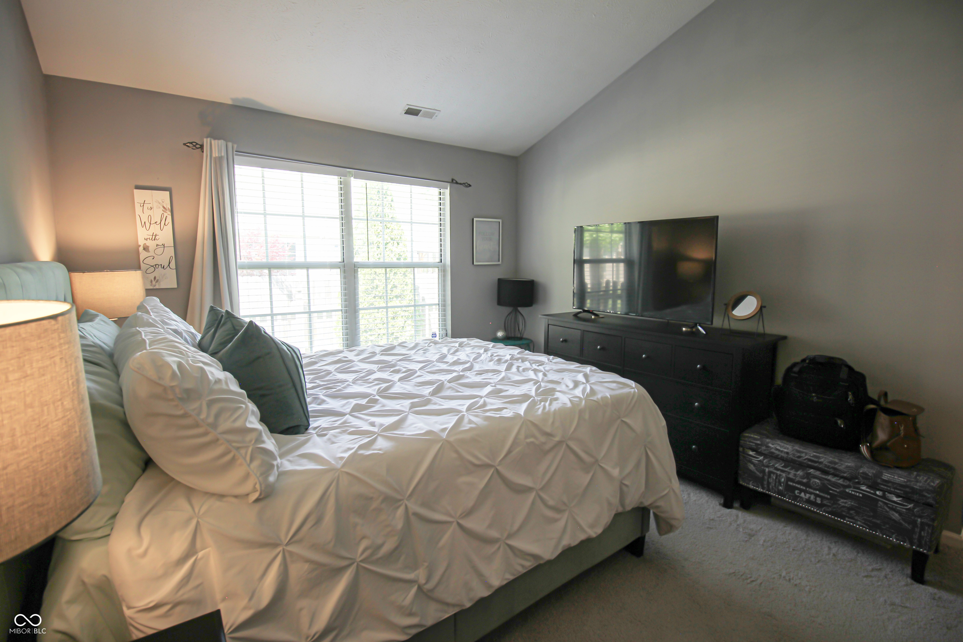 9774 Foxboro Lane