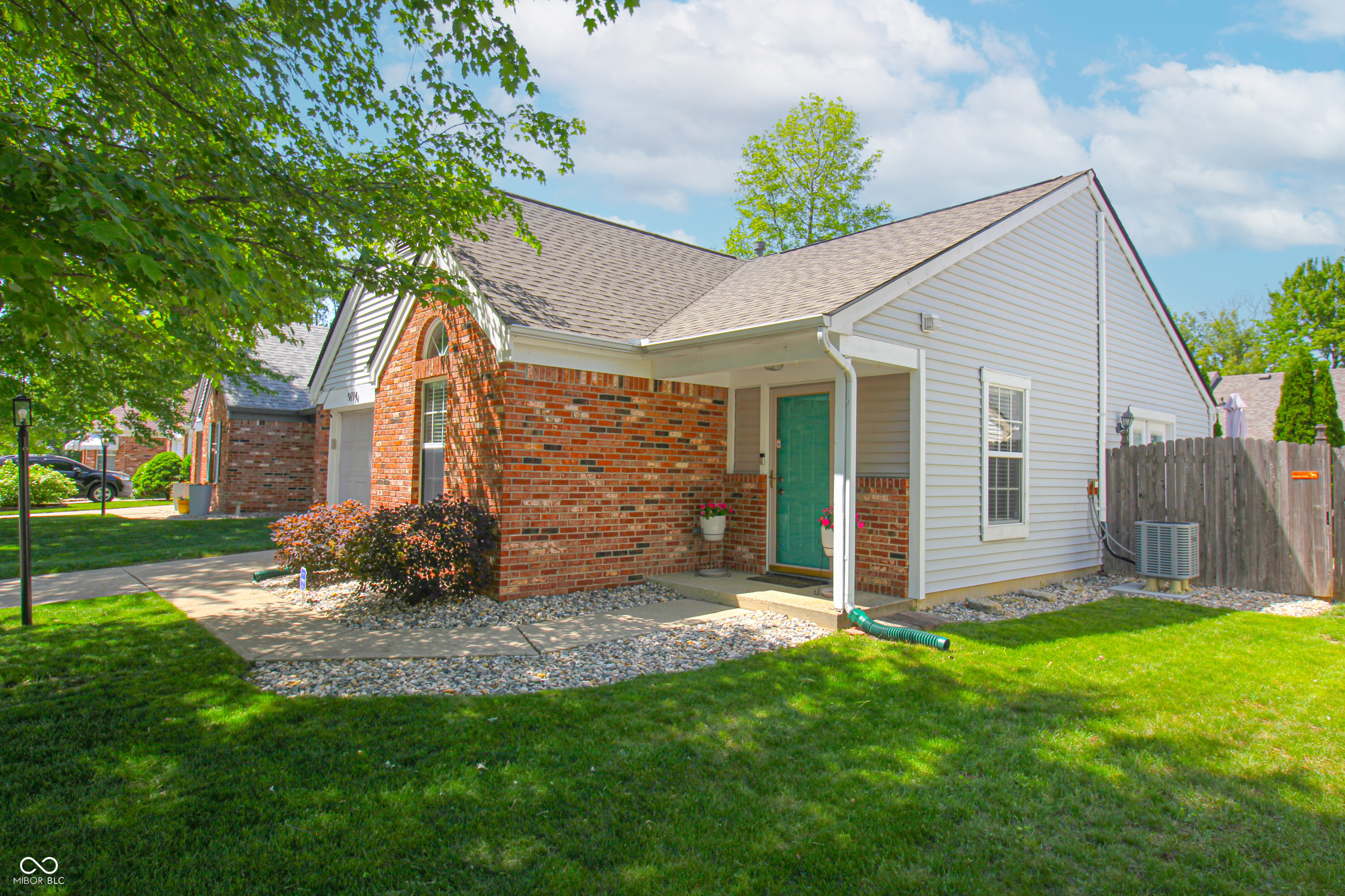 9774 Foxboro Lane
