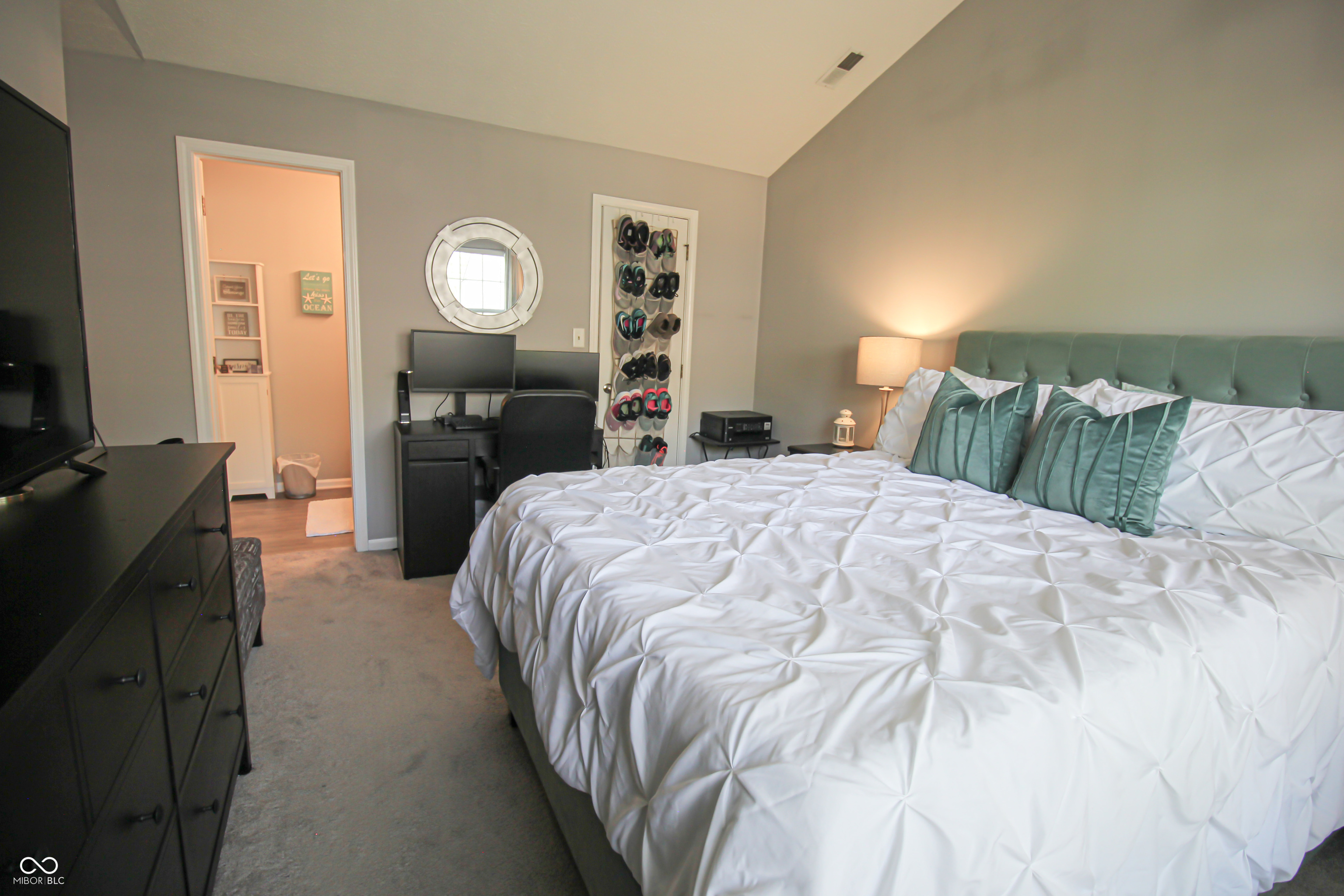 9774 Foxboro Lane