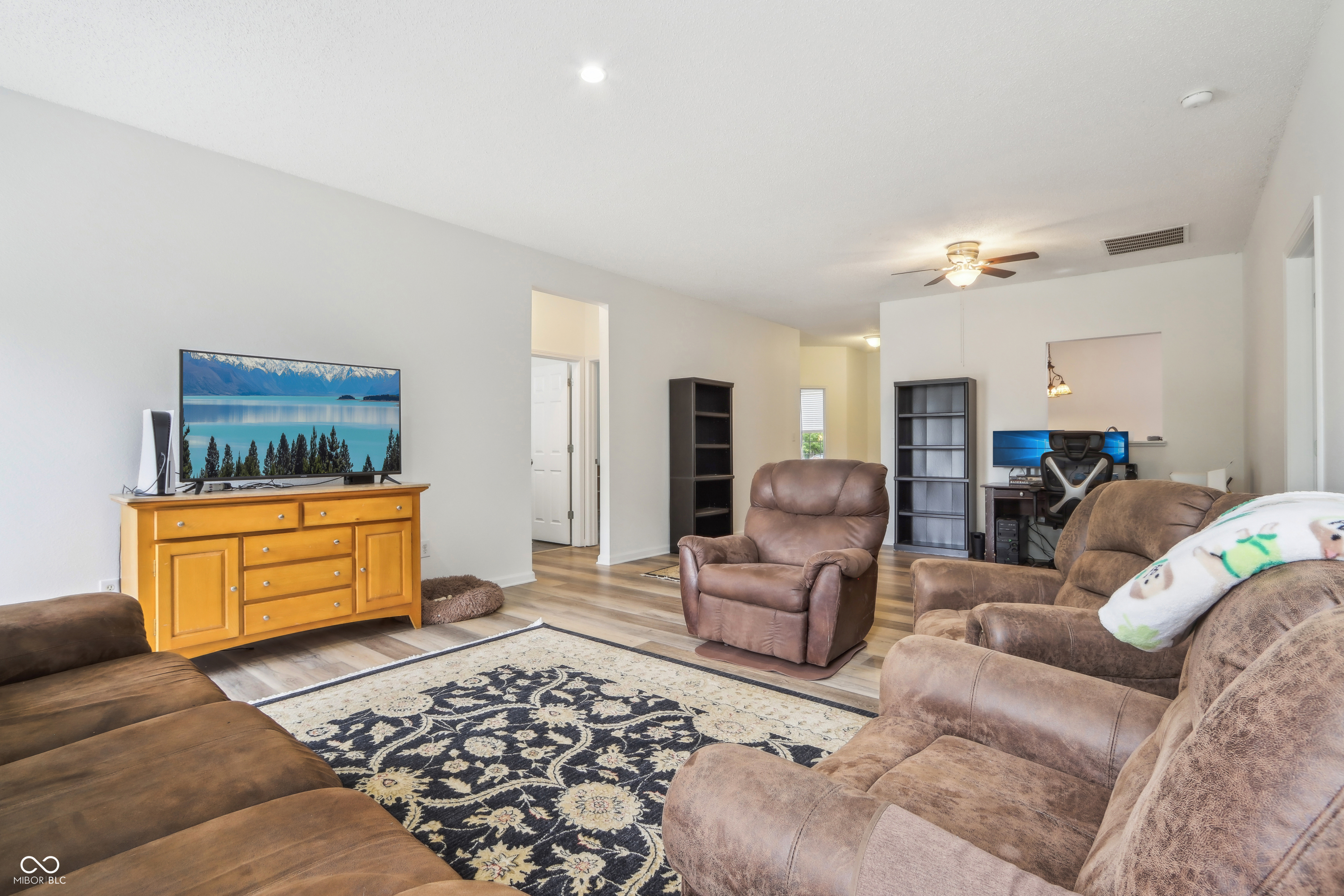 12496 Wolf Run Road