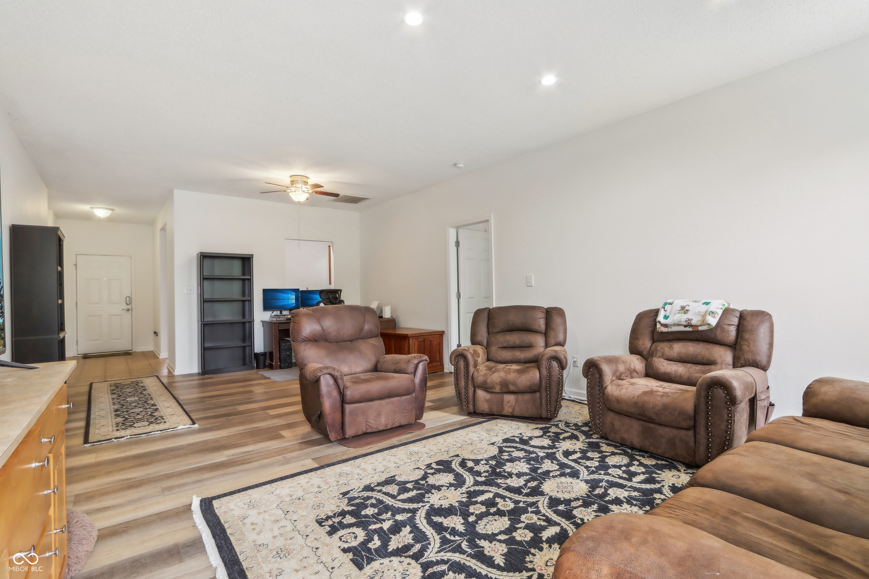 12496 Wolf Run Road