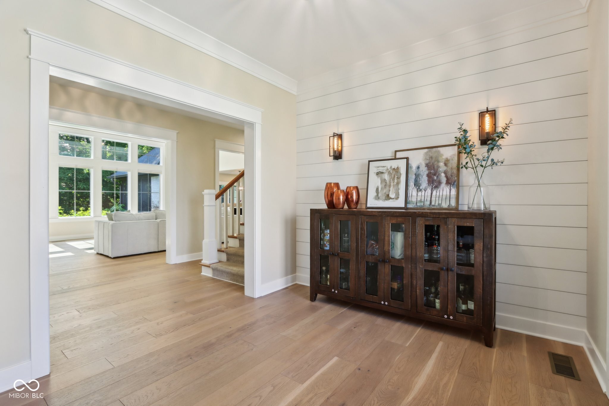 5572 Harness Drive