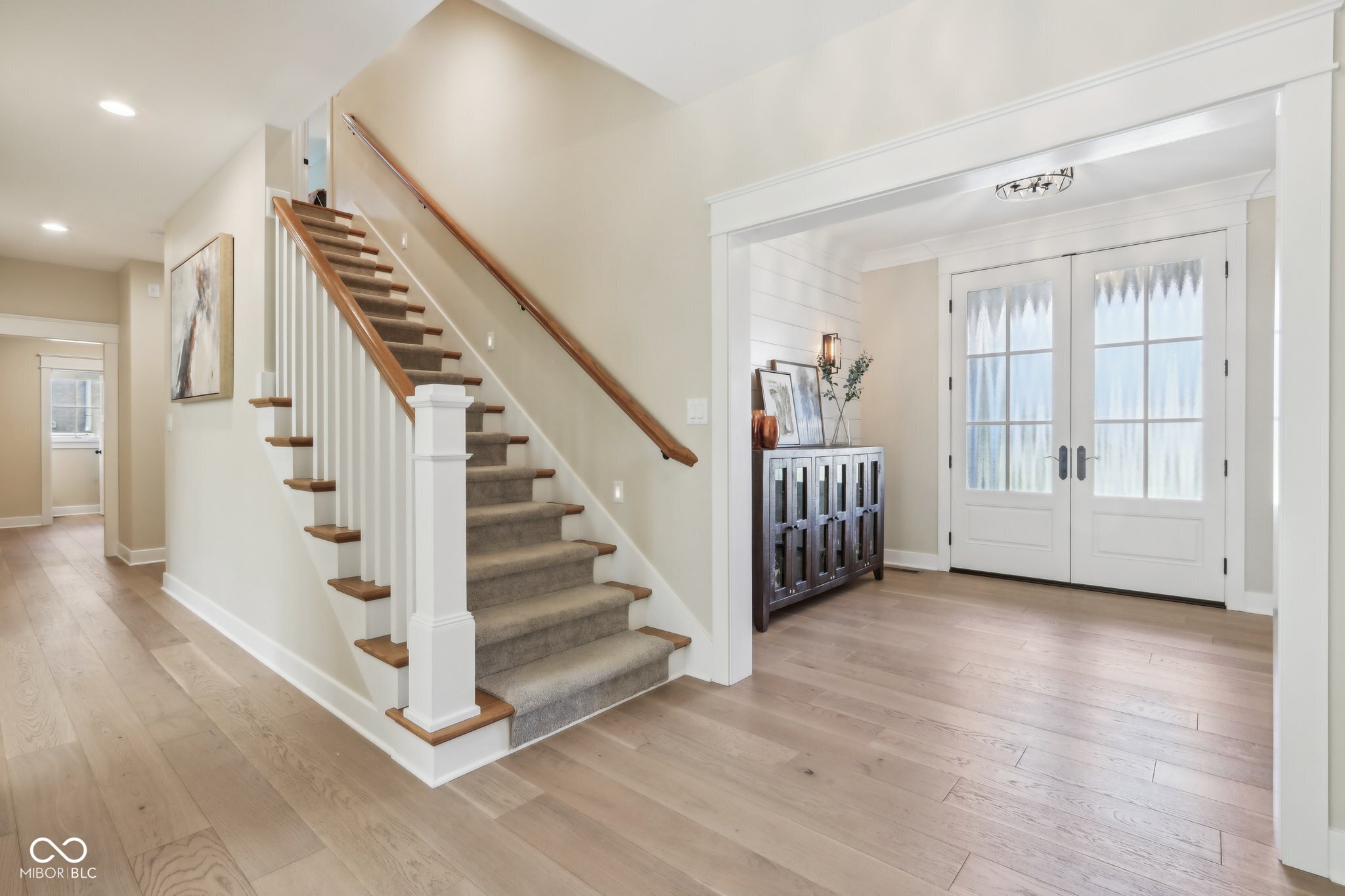 5572 Harness Drive