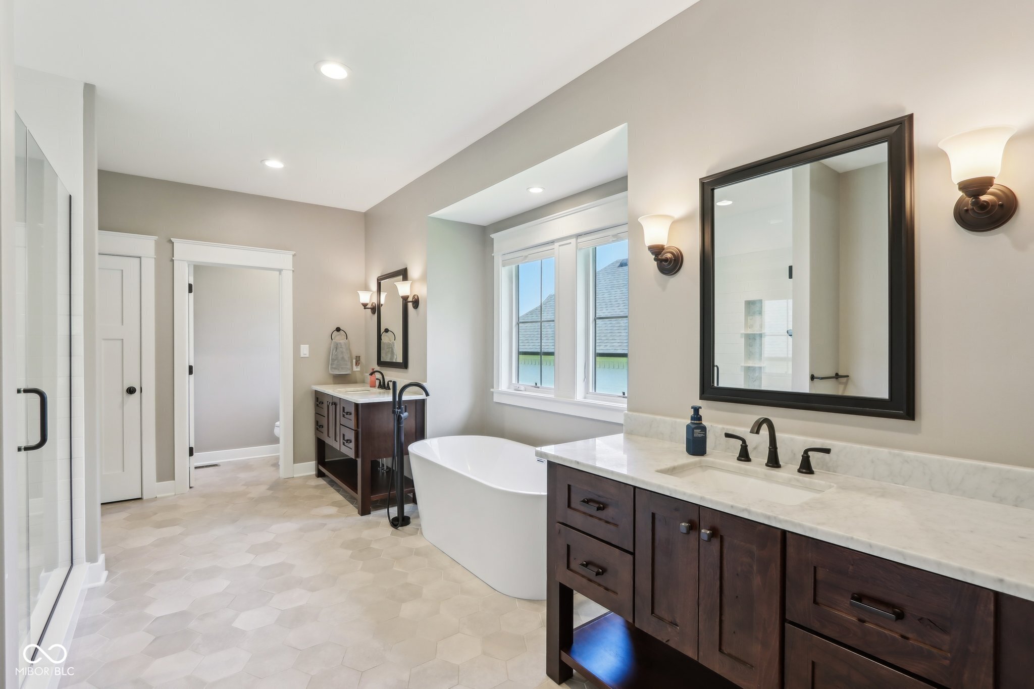 5572 Harness Drive