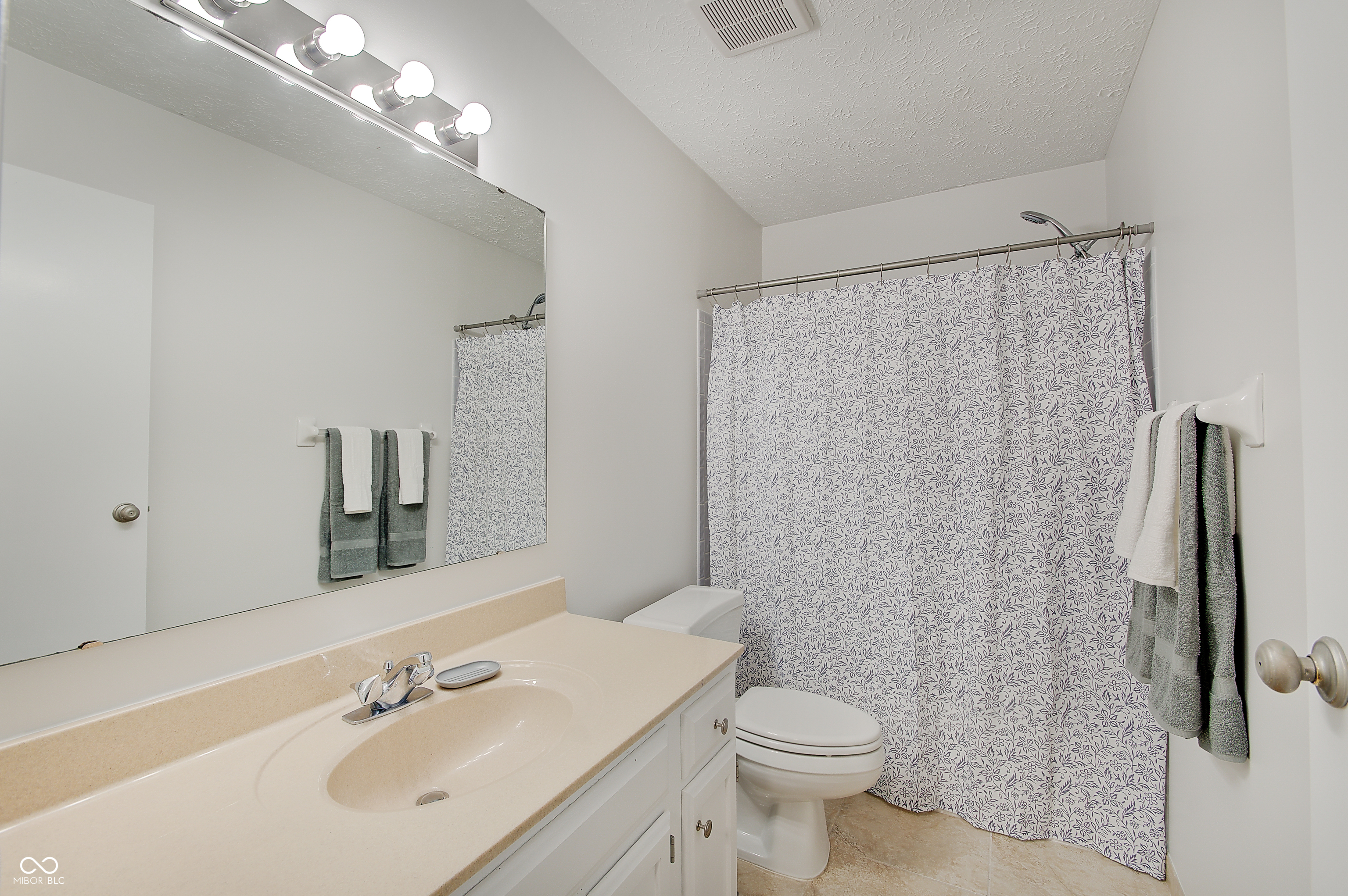 12515 Traverse Place