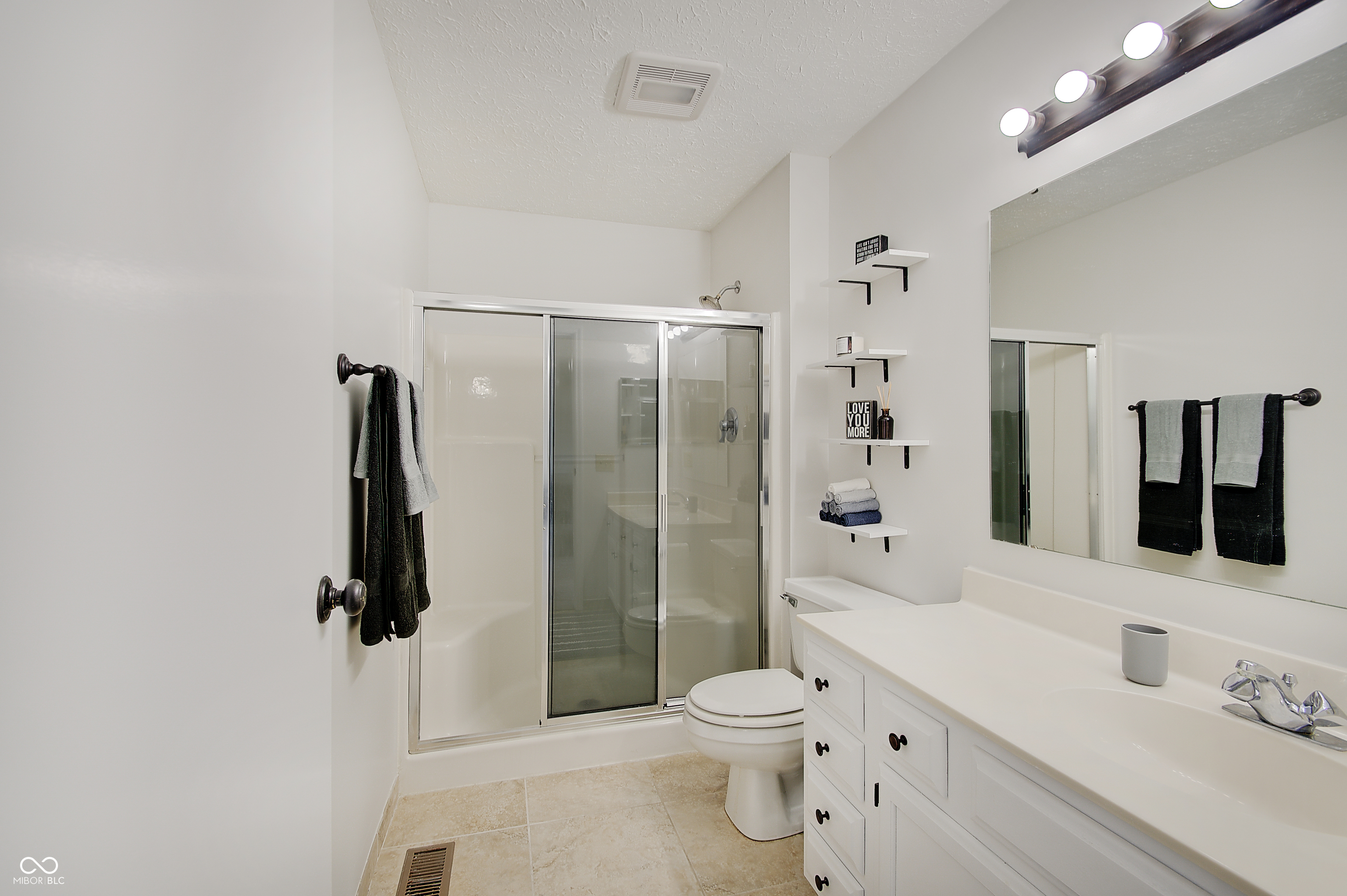 12515 Traverse Place