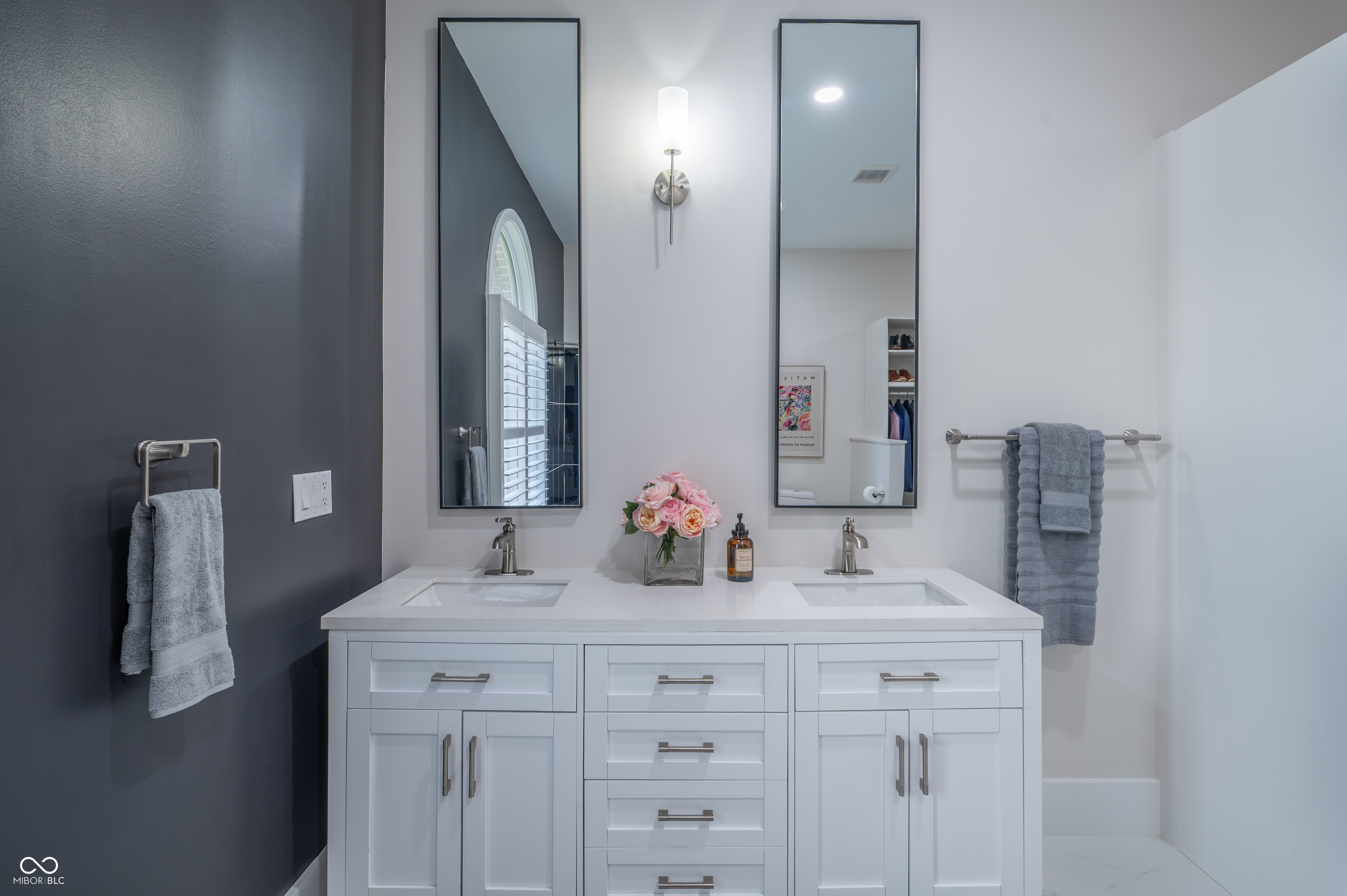 8703 Gordonshire Drive