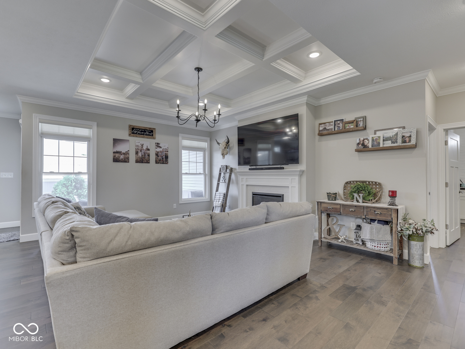 5755 Victory Drive