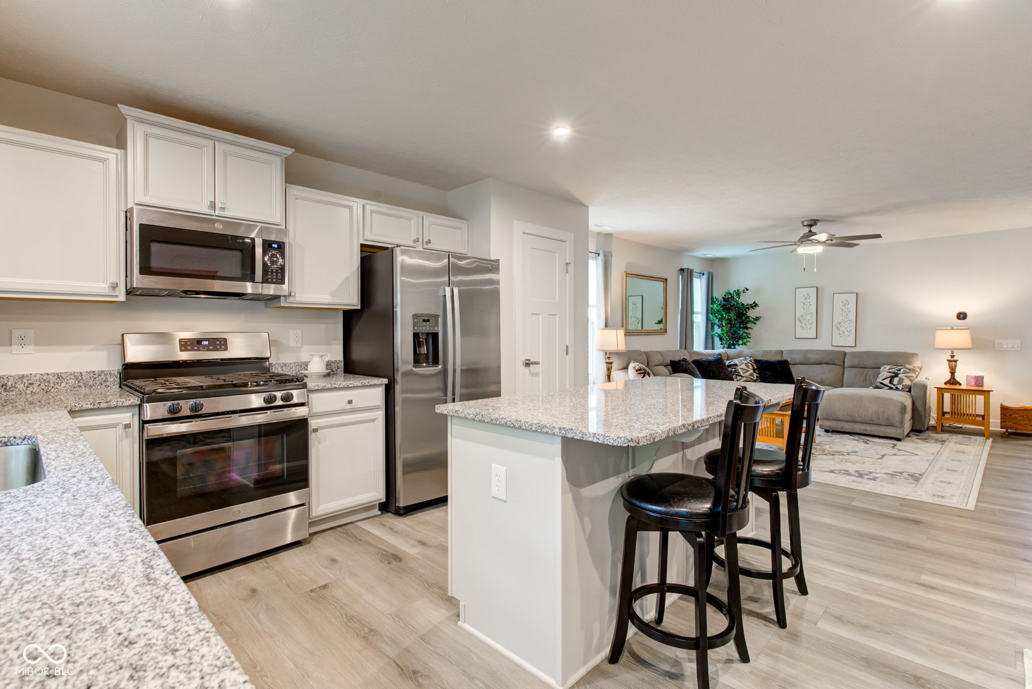 2747 Stonebridge Drive