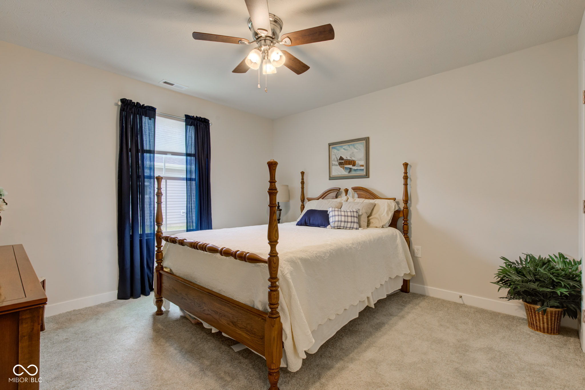 2747 Stonebridge Drive
