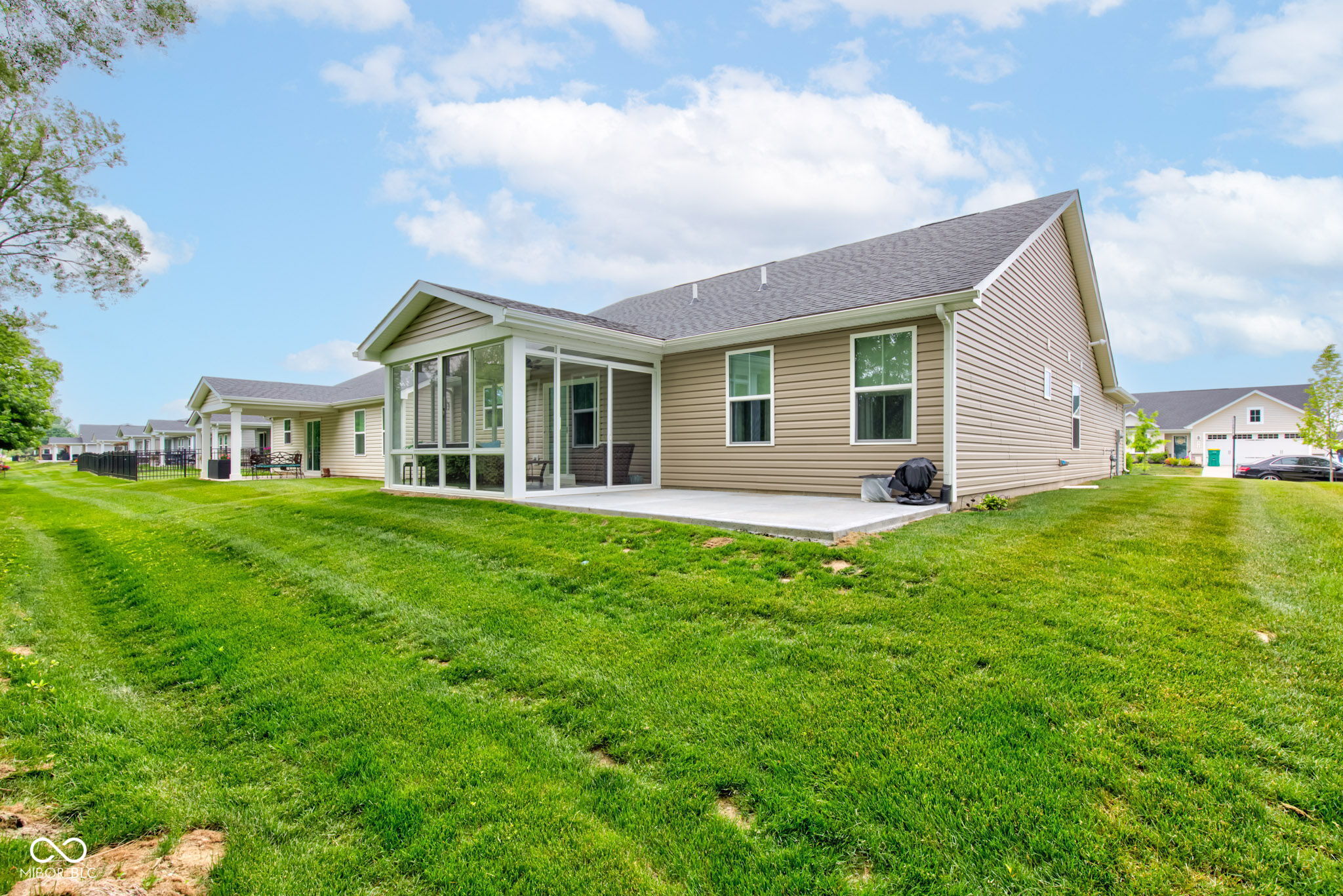 2747 Stonebridge Drive