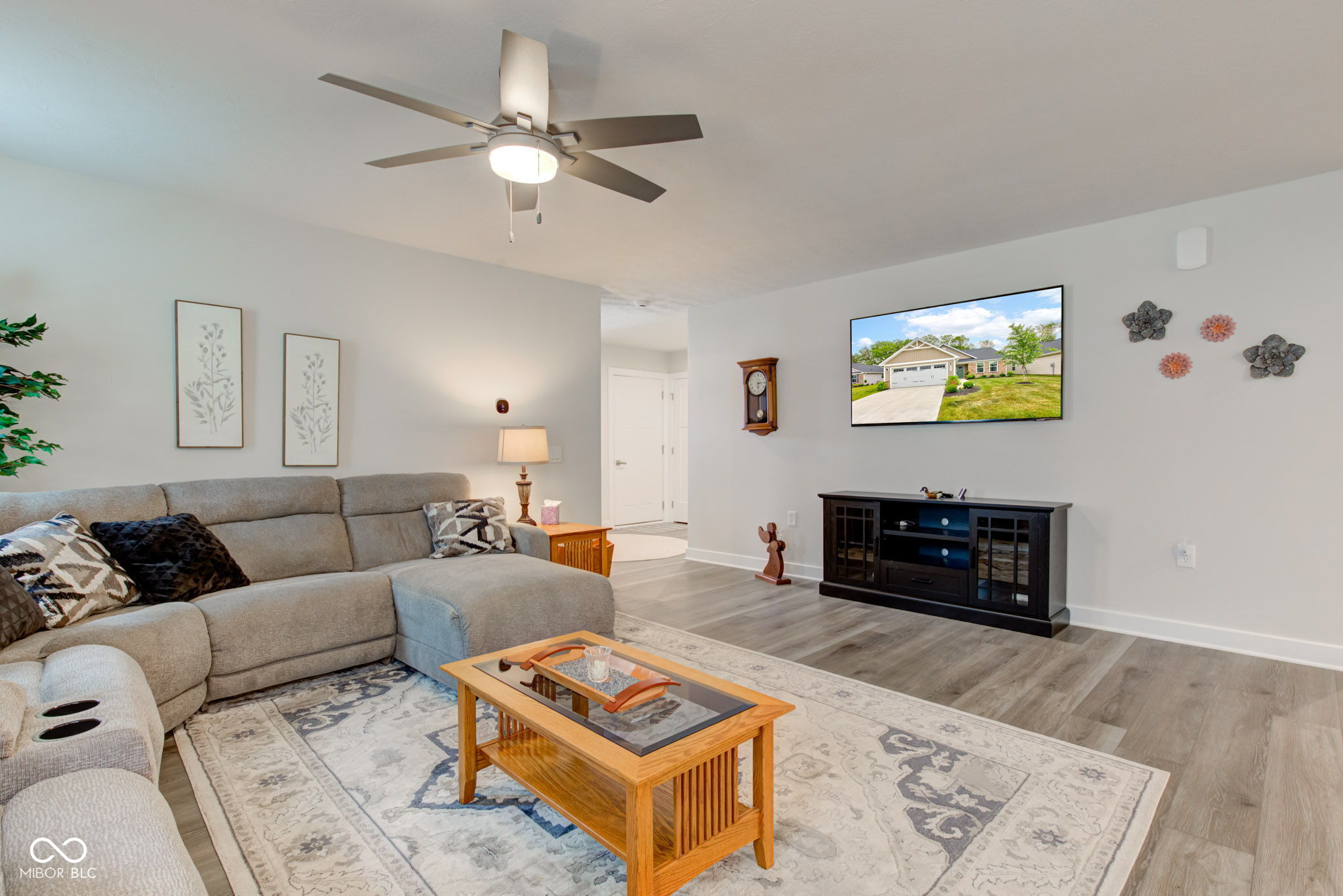 2747 Stonebridge Drive
