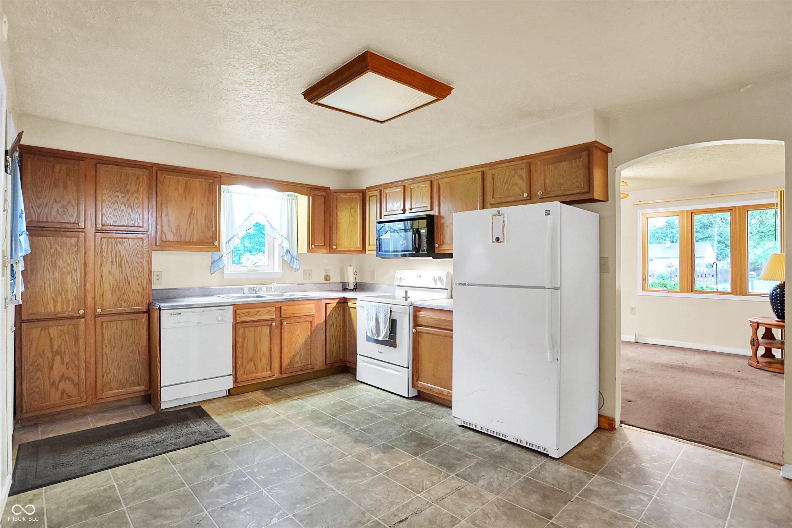 6308 Ratliff Road