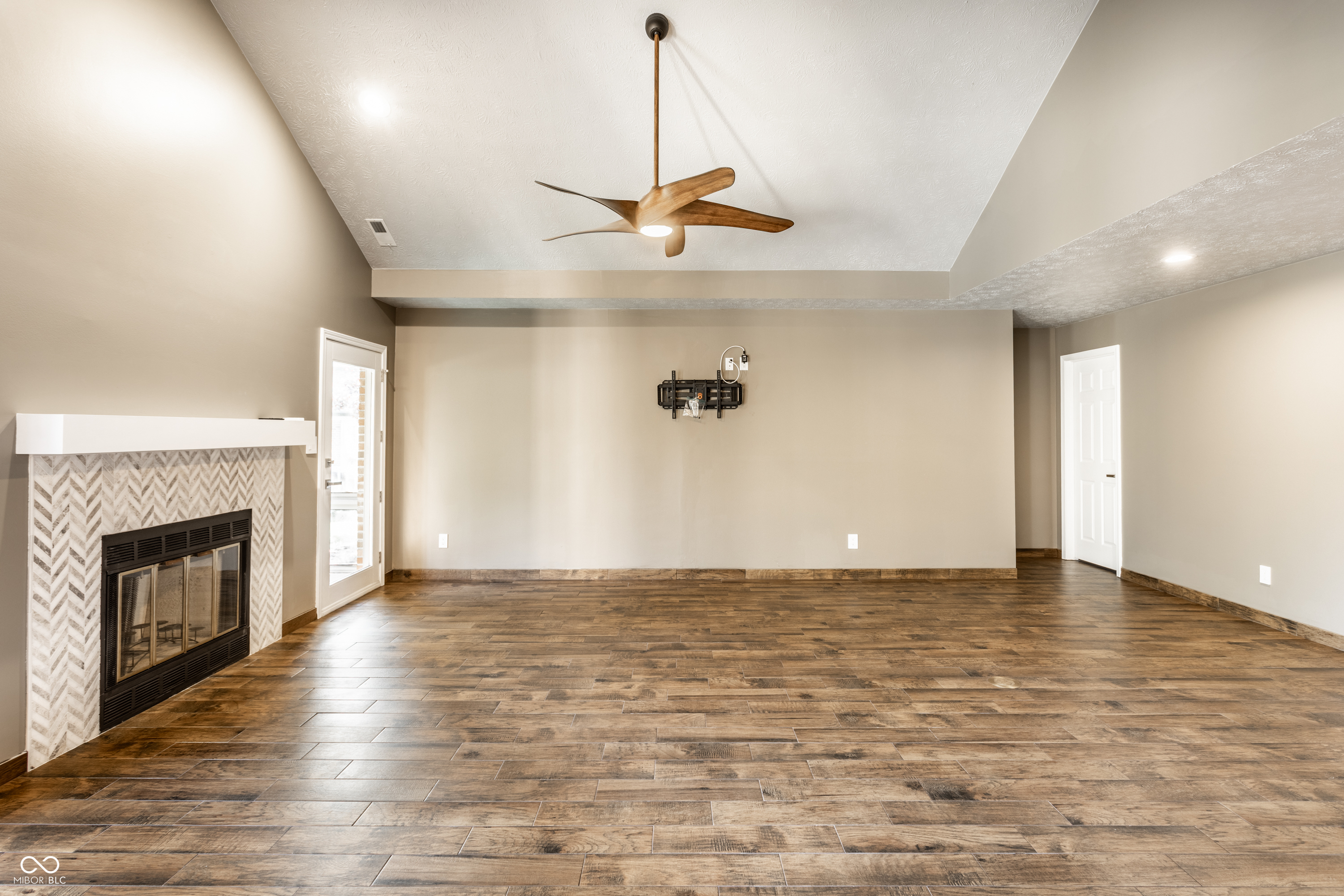 1663 Cloister Drive
