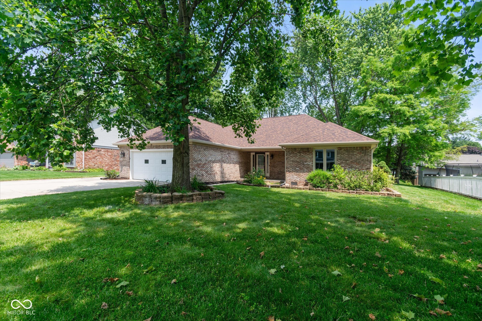 180 Hollowview Drive