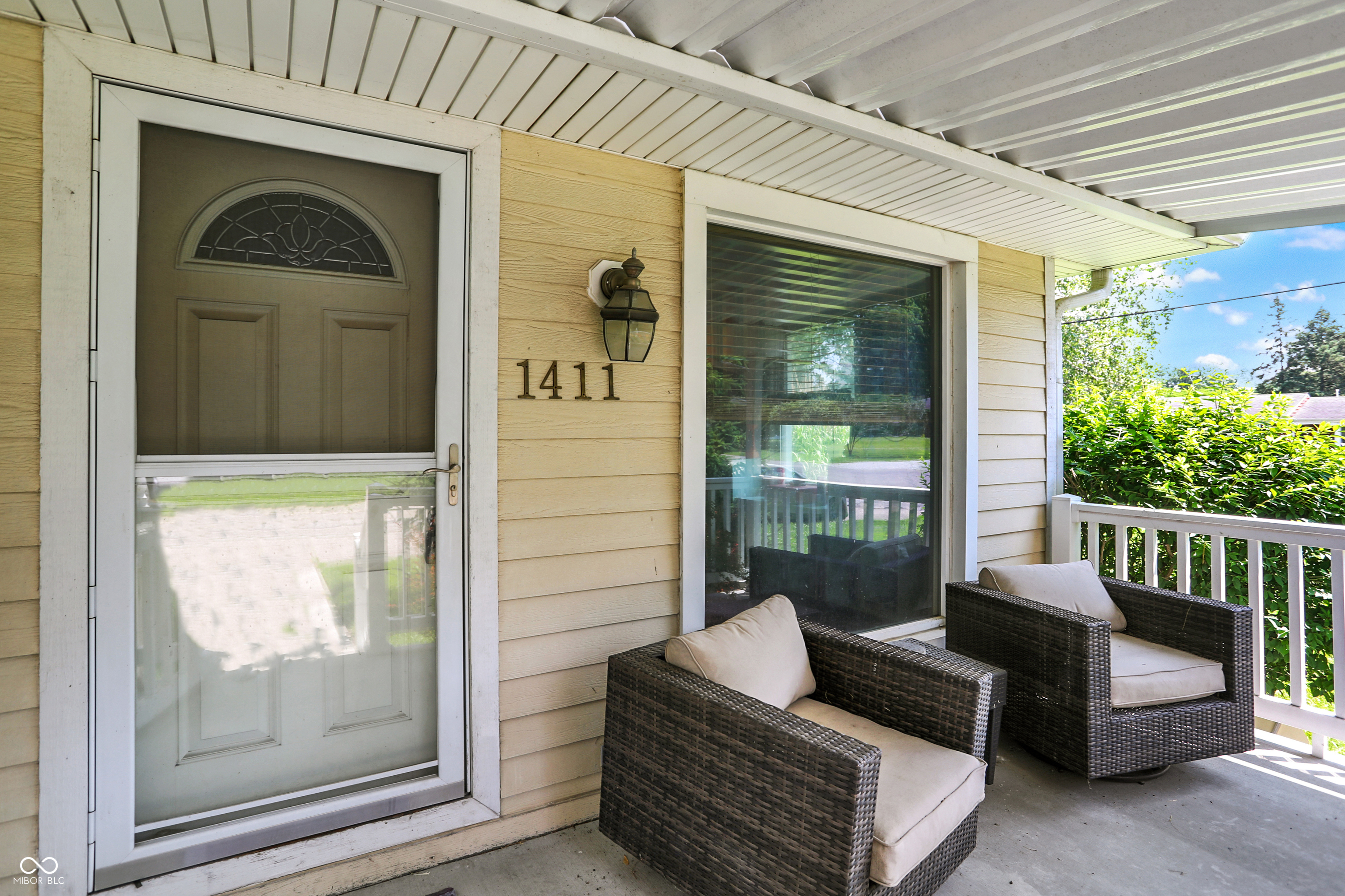 1411 N Kenmore Road