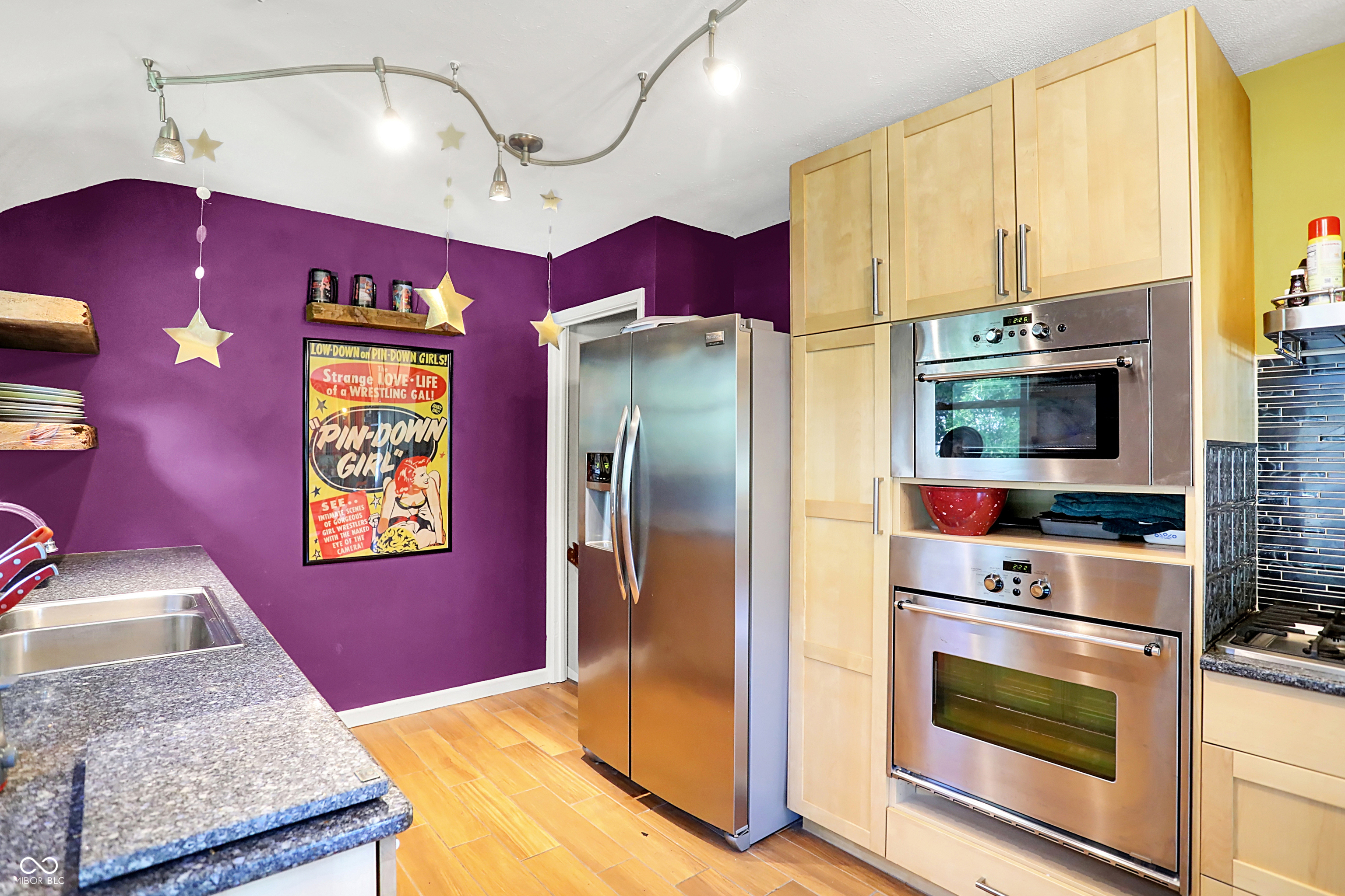 1411 N Kenmore Road
