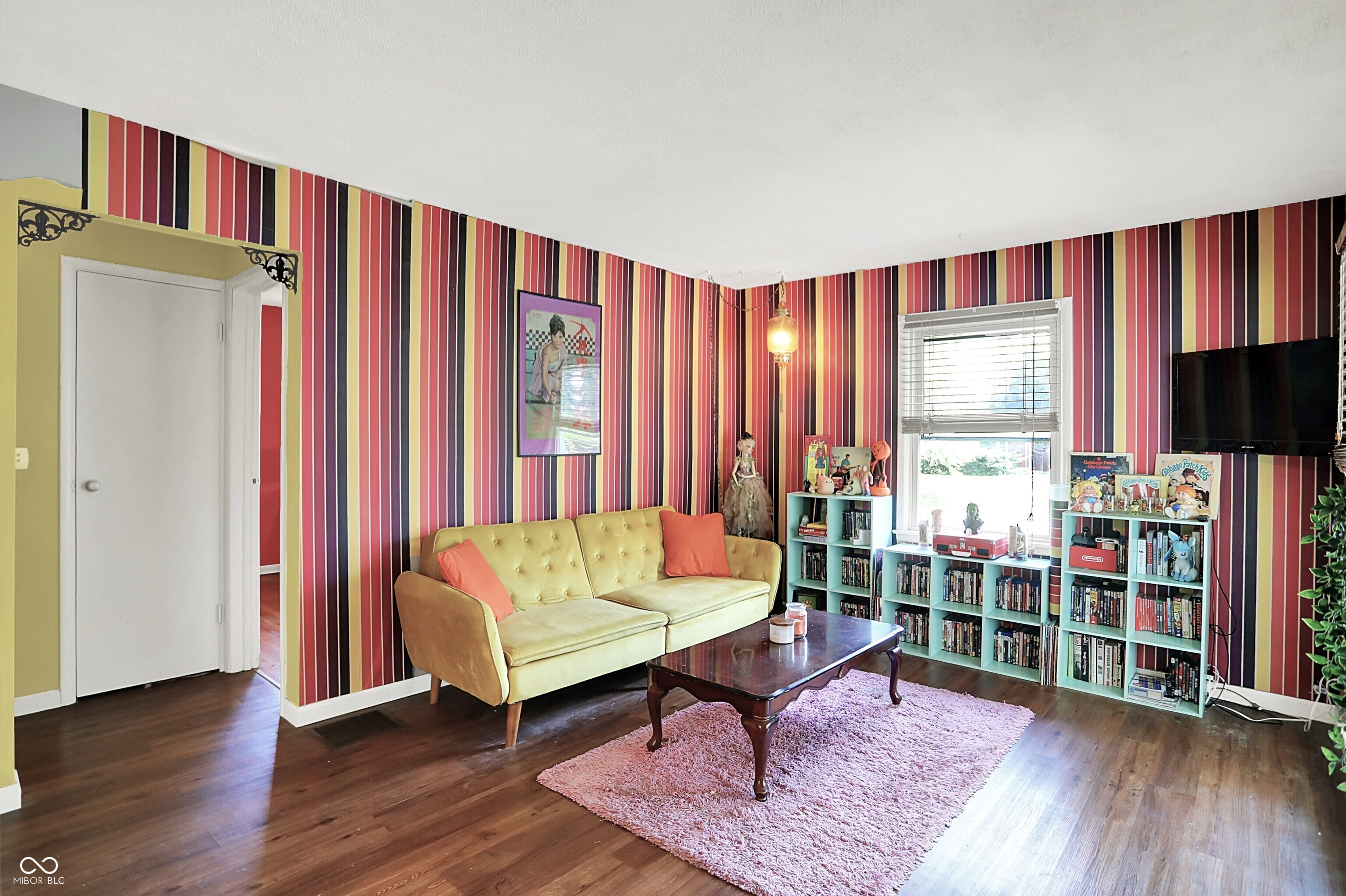 1411 N Kenmore Road