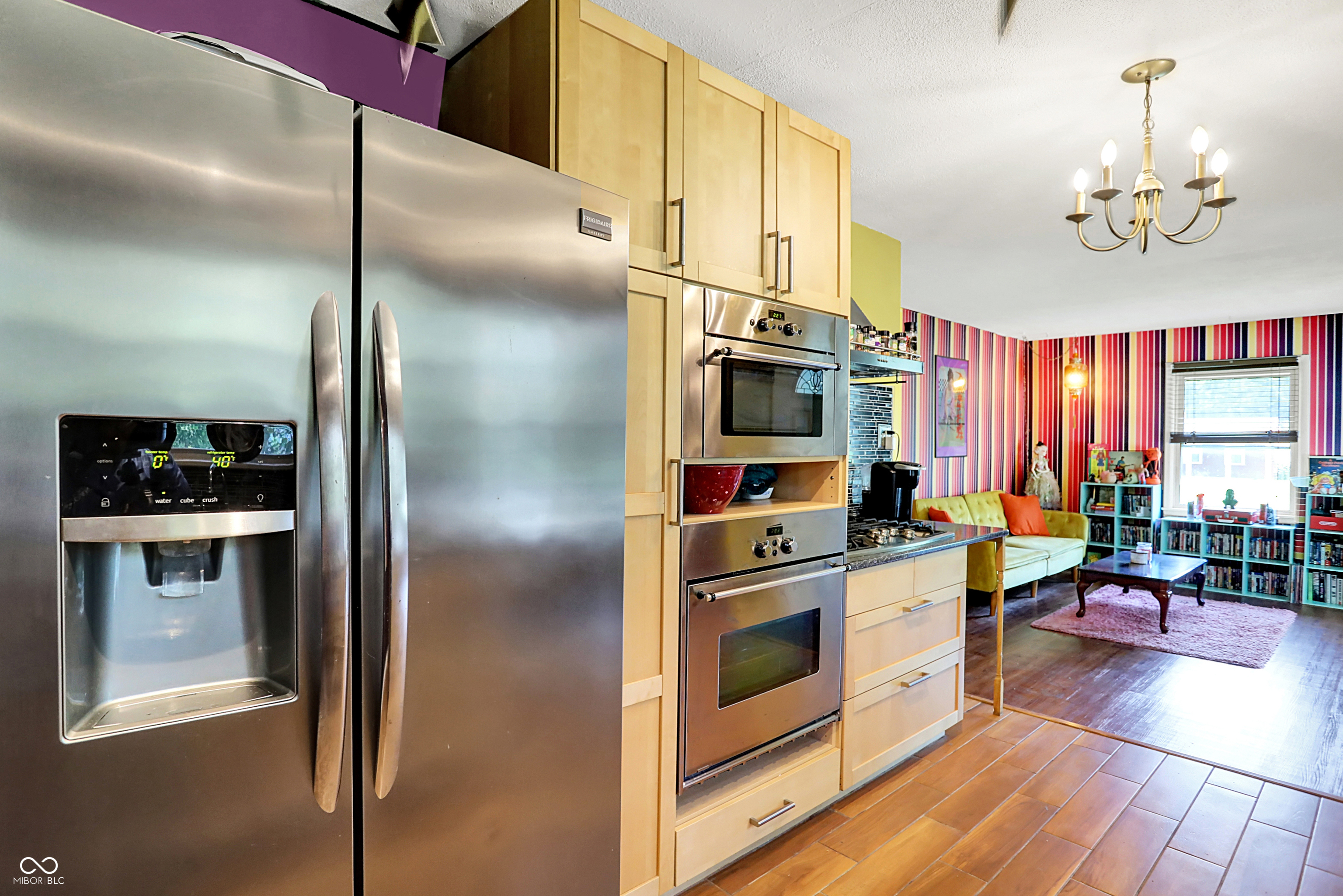 1411 N Kenmore Road