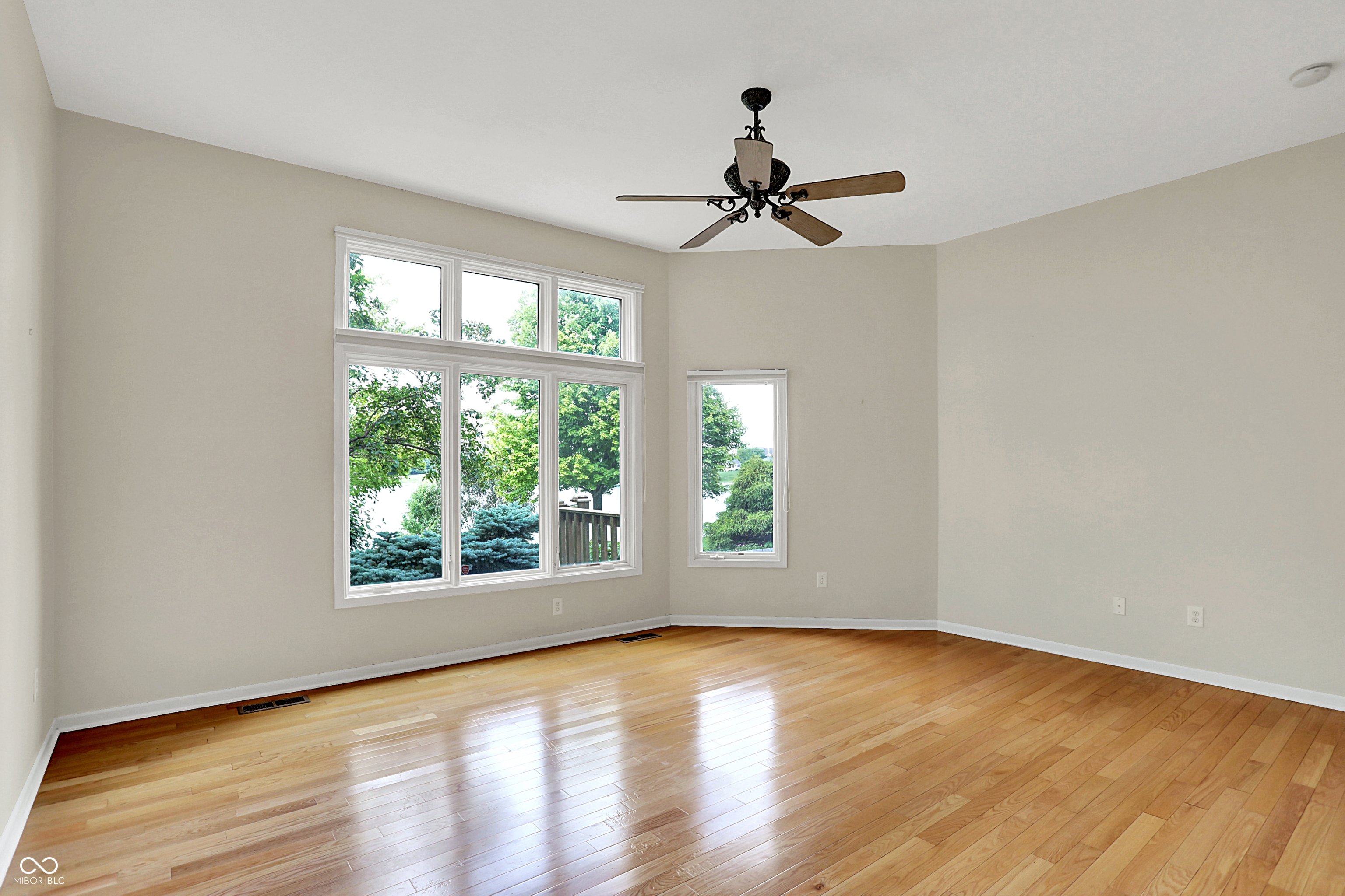 4810 Crystal River Court