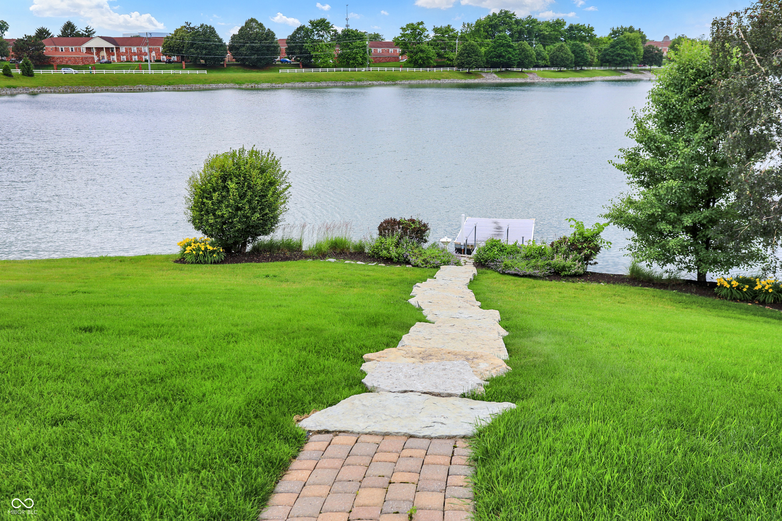 4810 Crystal River Court