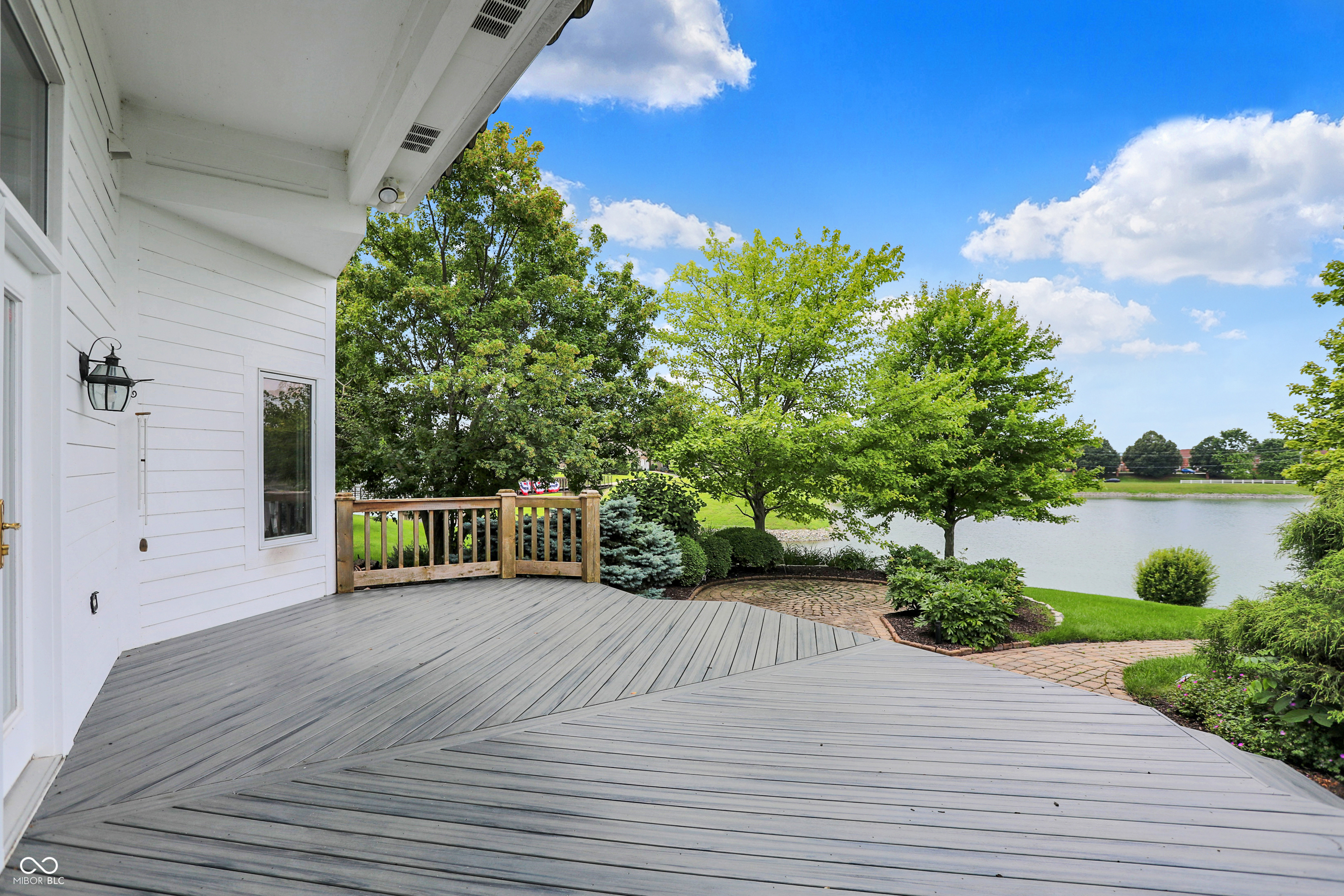 4810 Crystal River Court