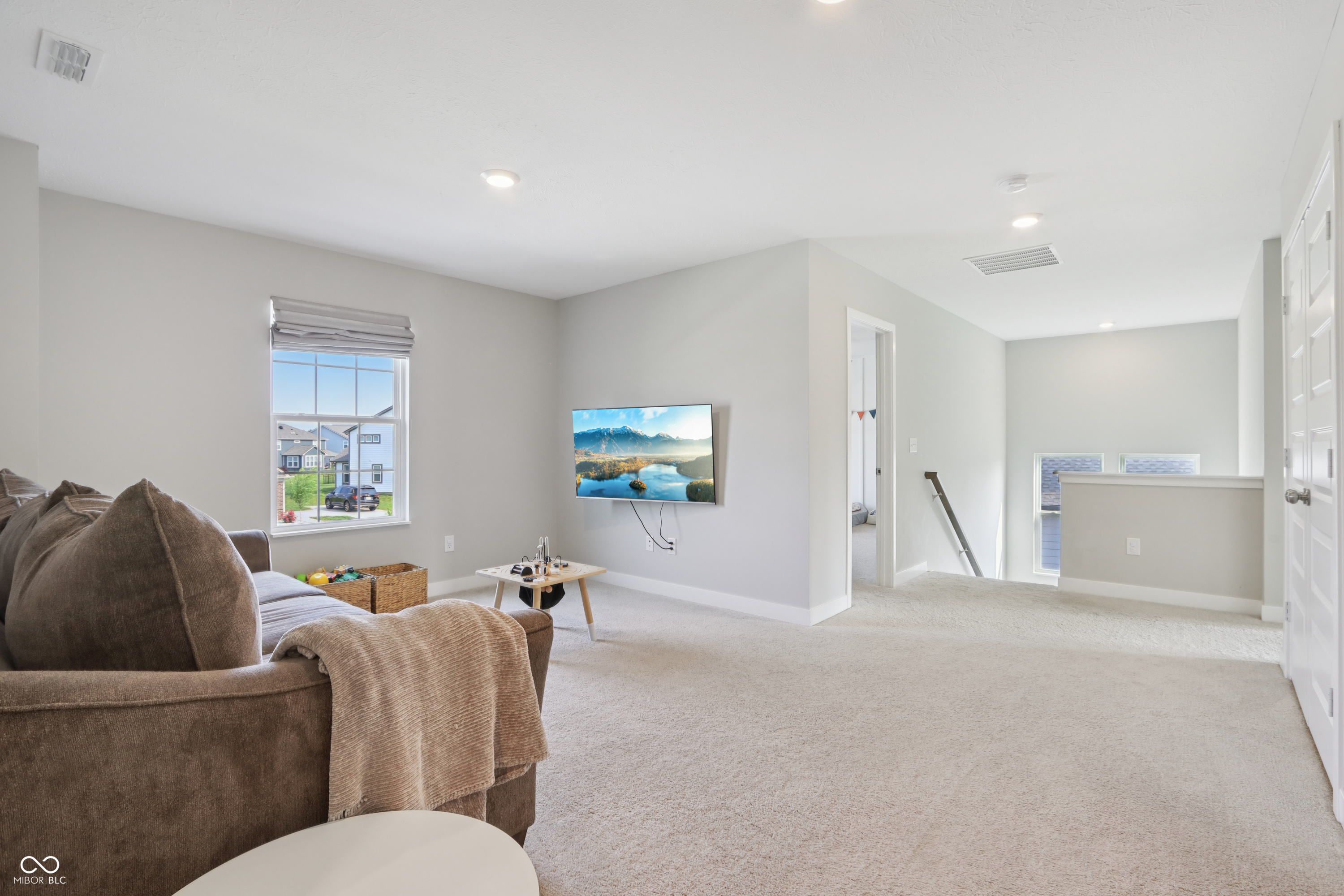 9671 Ridgecrest Lane
