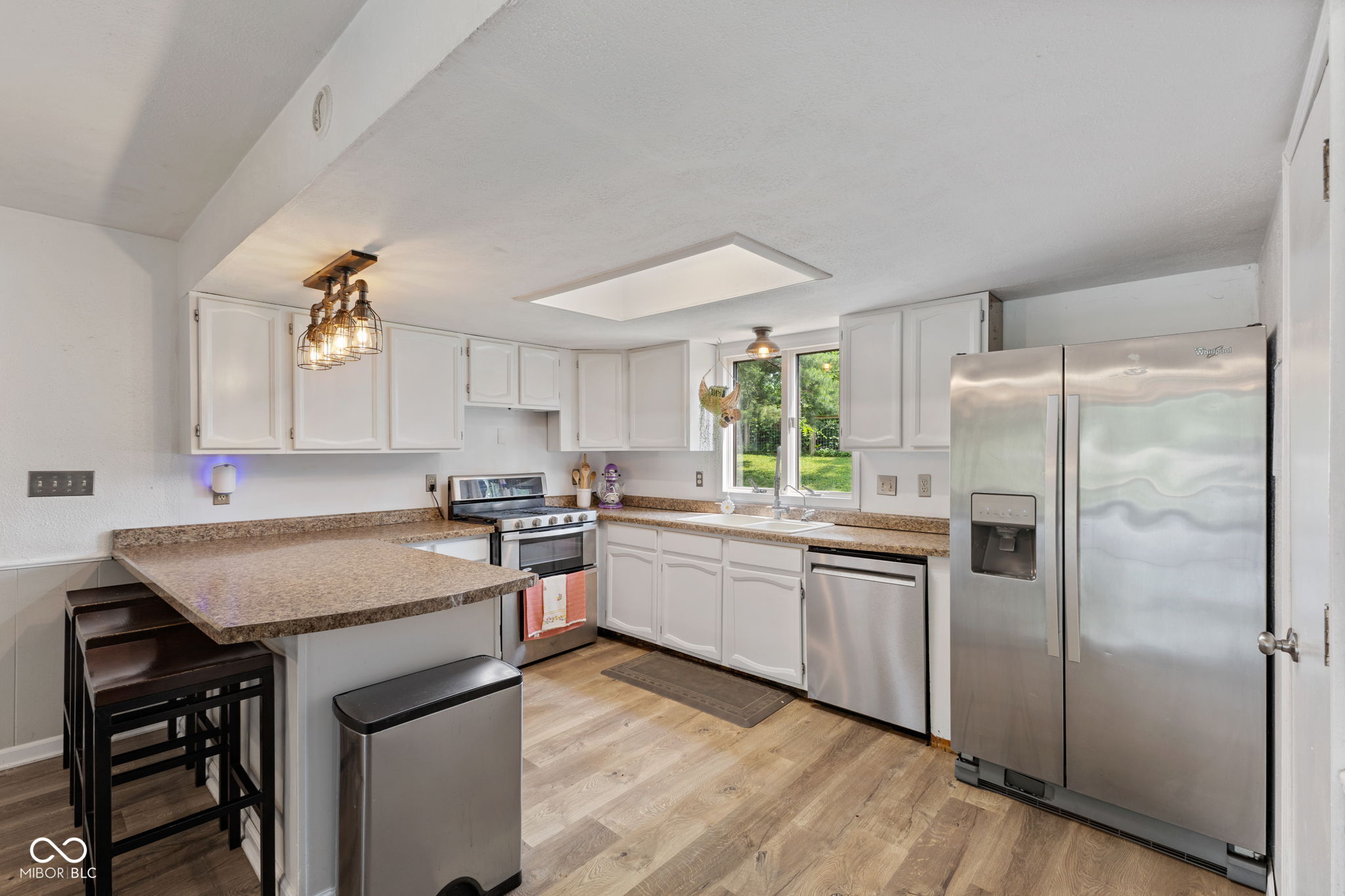 8435 Hilltop Lane