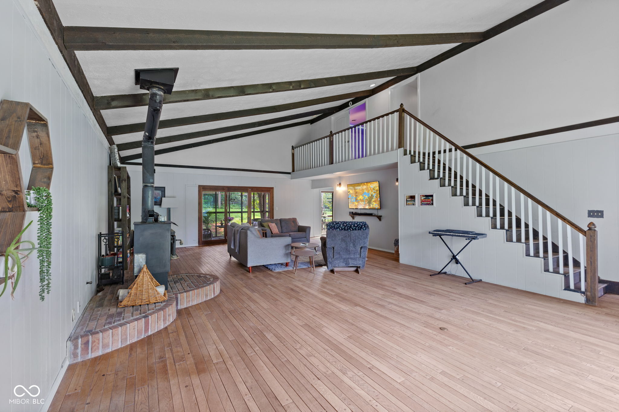 8435 Hilltop Lane