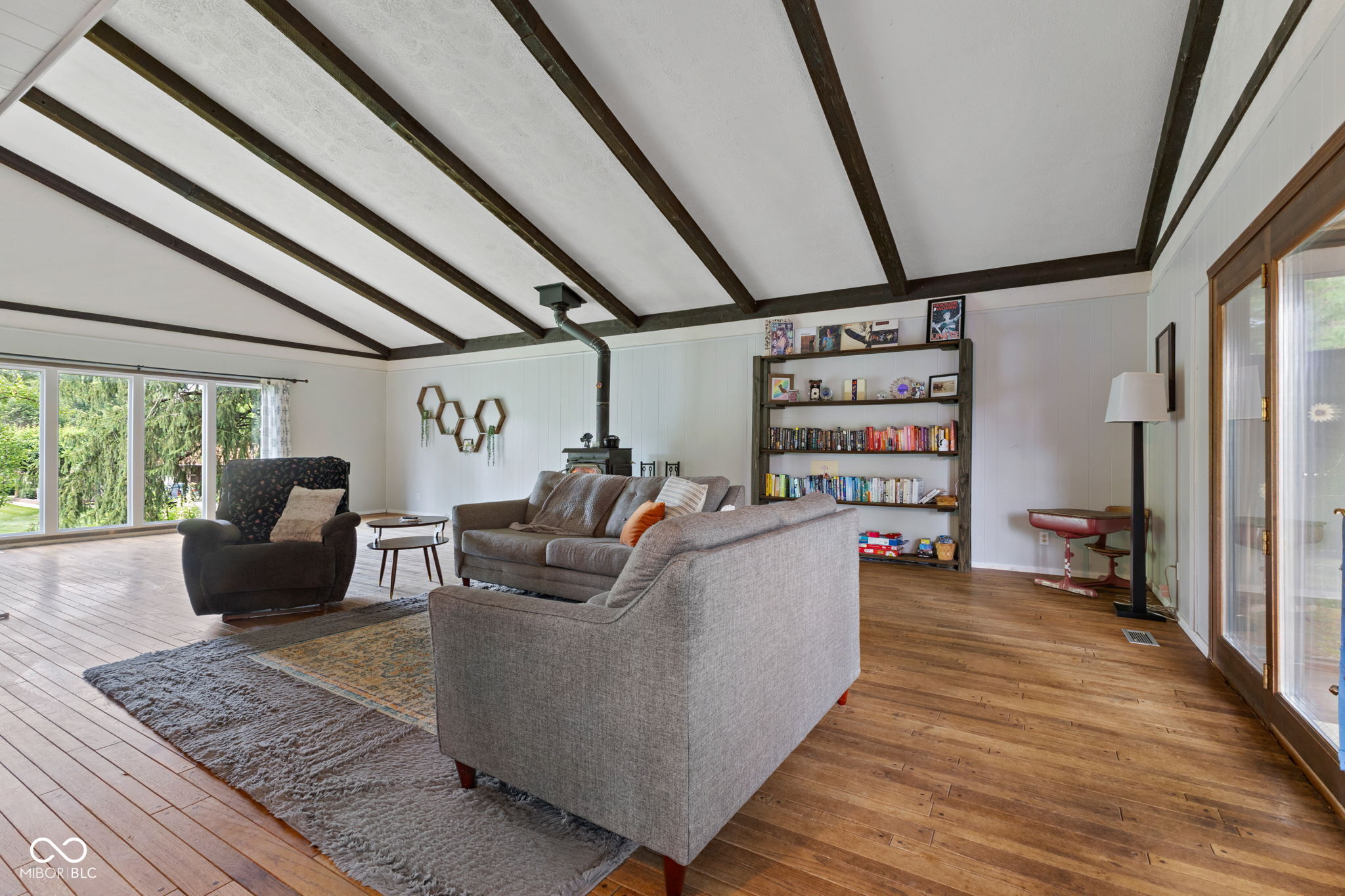 8435 Hilltop Lane