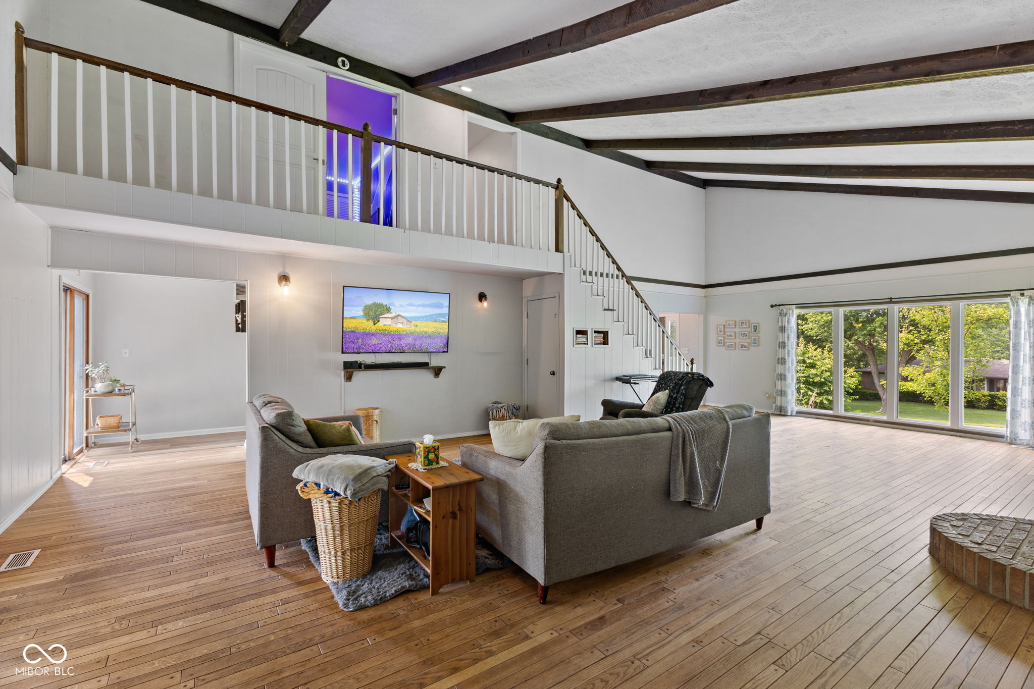 8435 Hilltop Lane
