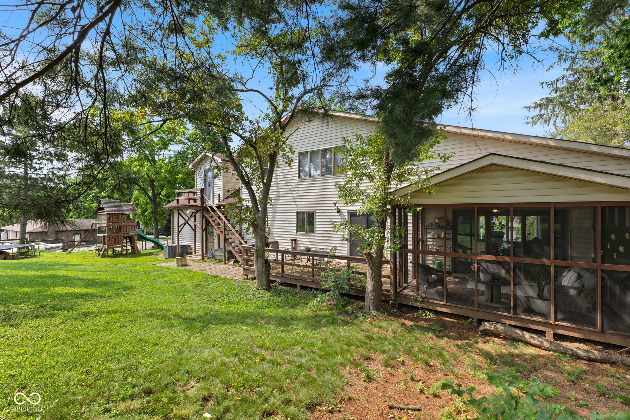 8435 Hilltop Lane