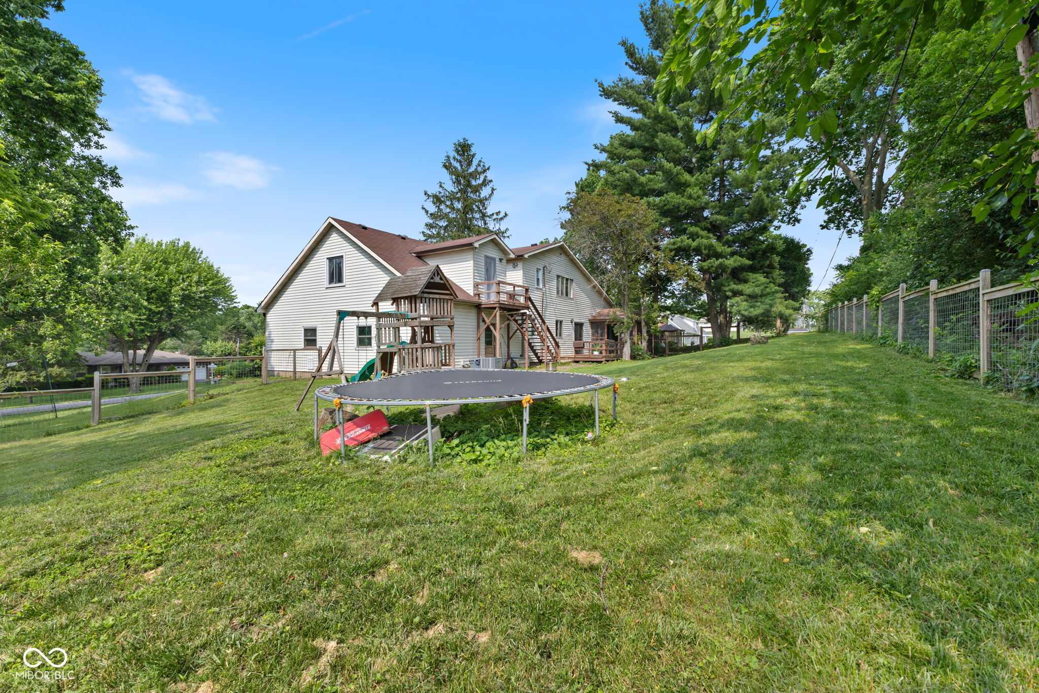 8435 Hilltop Lane