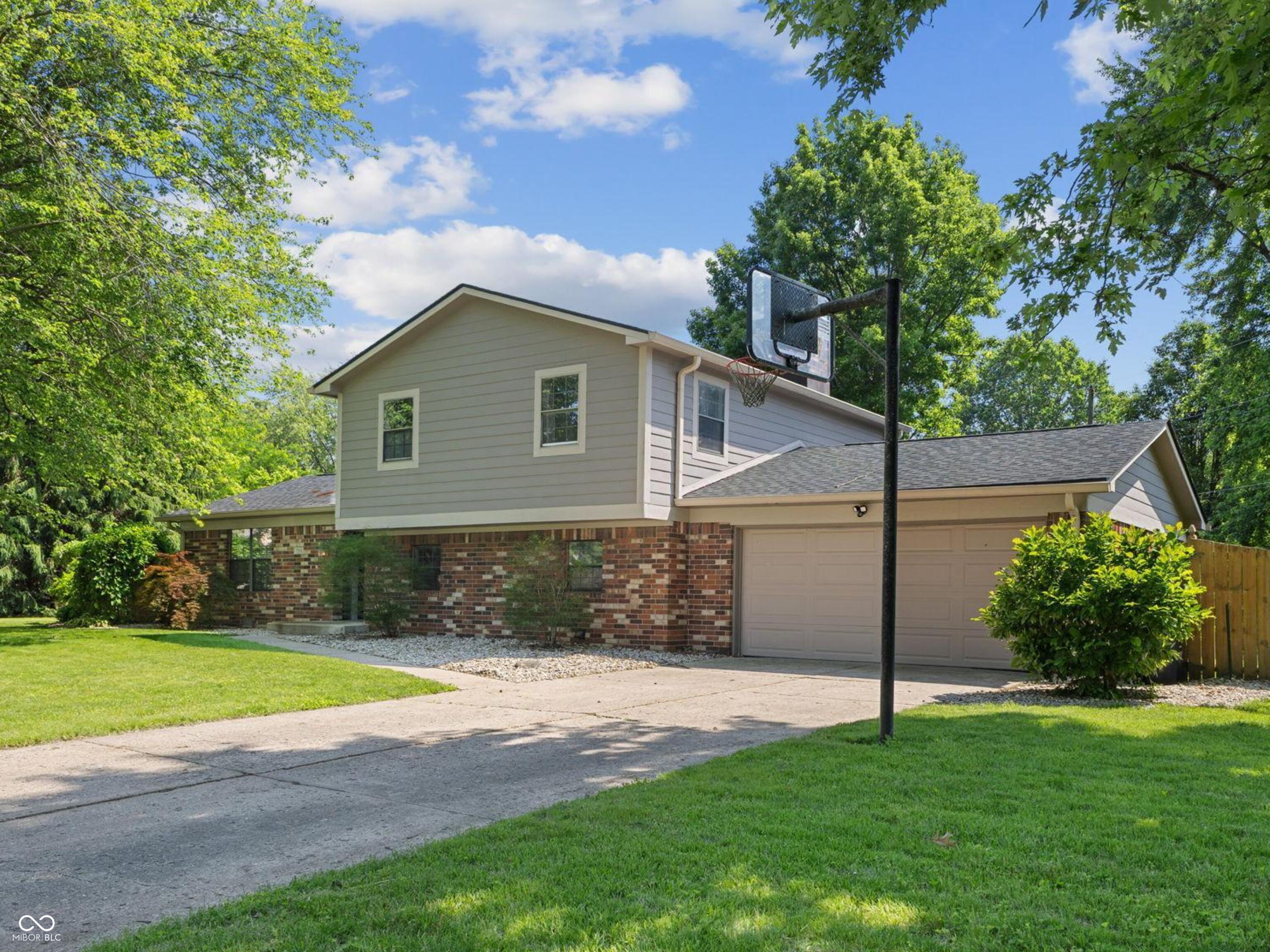 750 Hillcrest Drive
