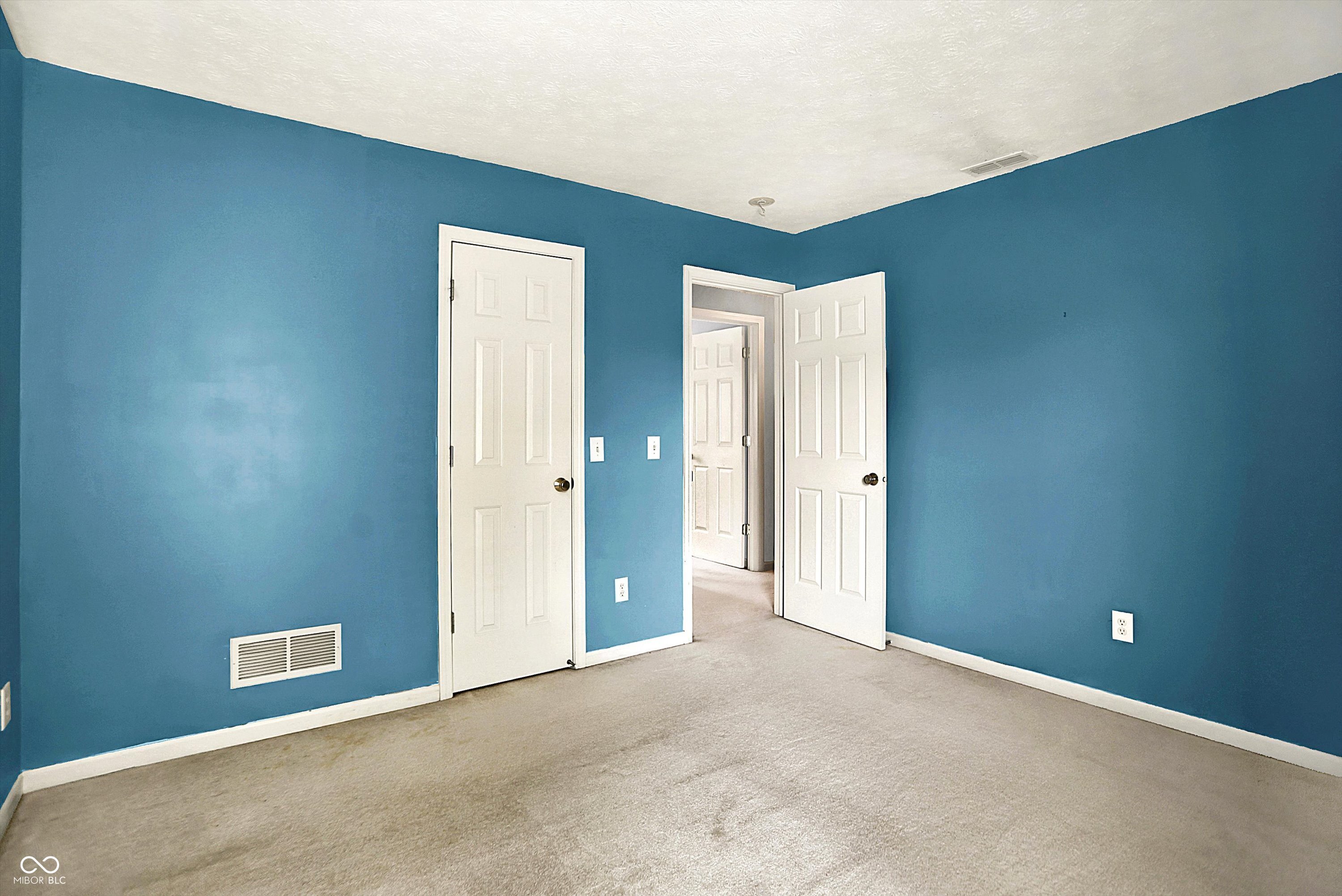 7337 Wythe Drive