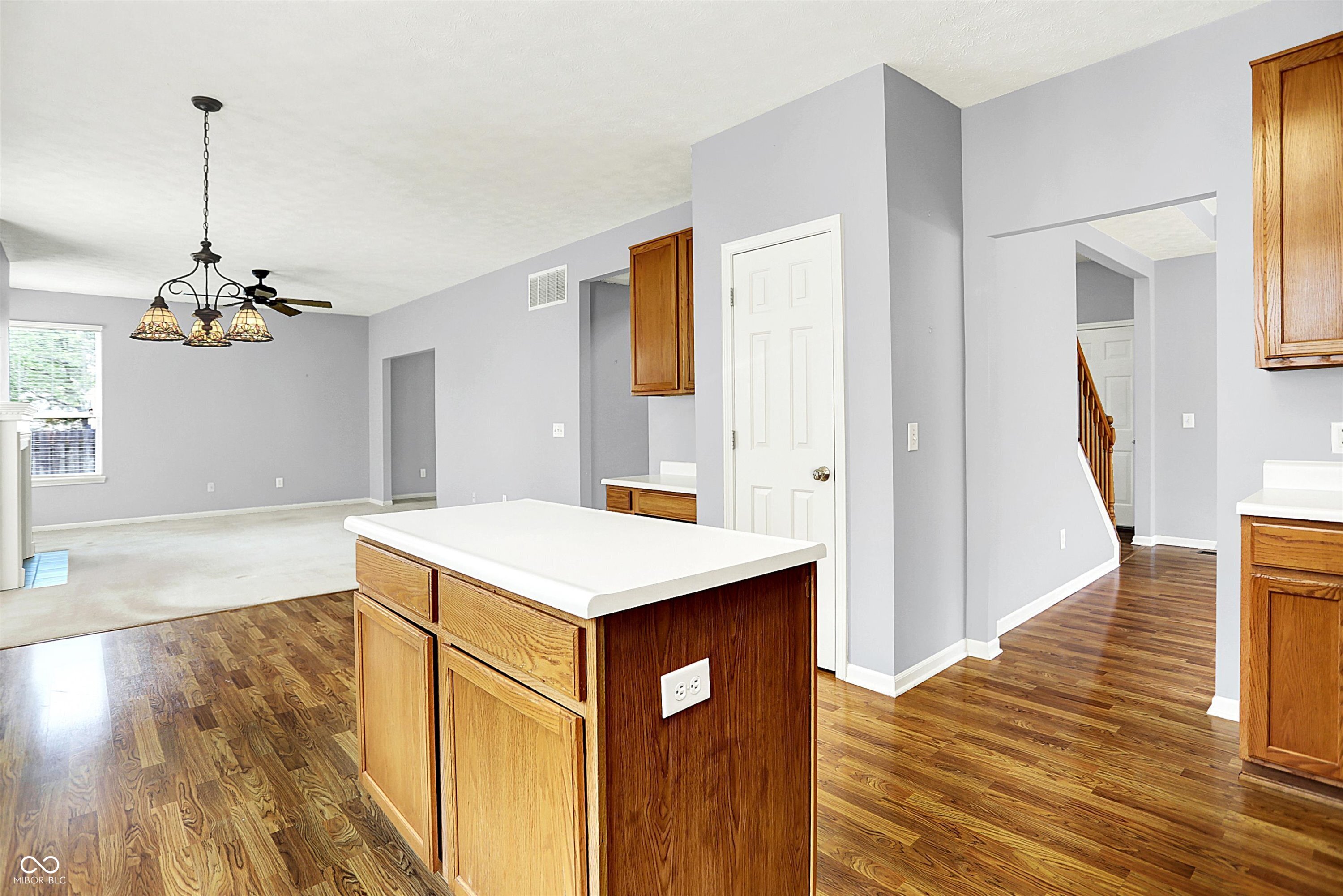 7337 Wythe Drive