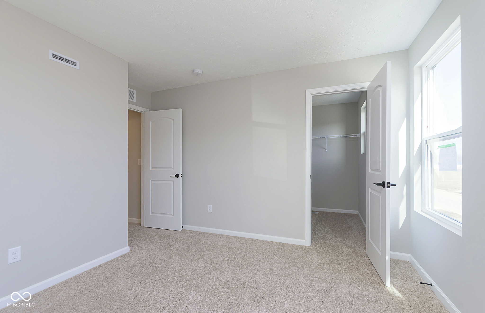 9737 Oleander Drive