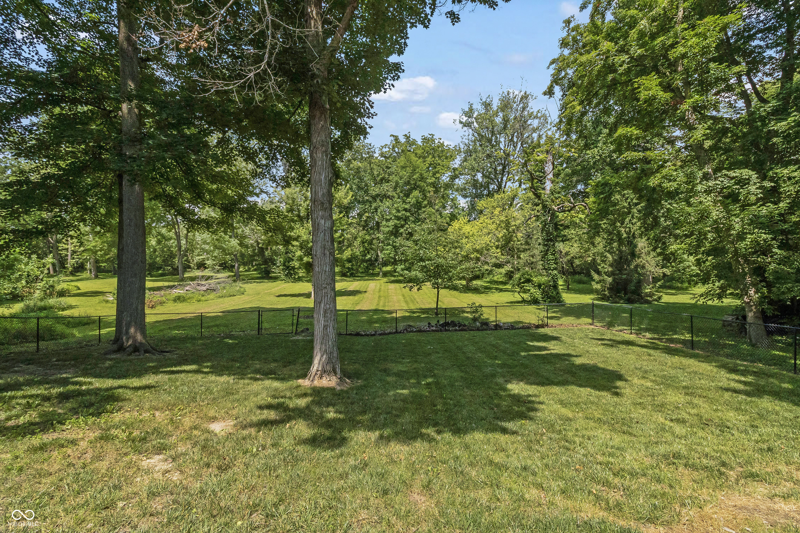 604 Oak Blvd W Drive