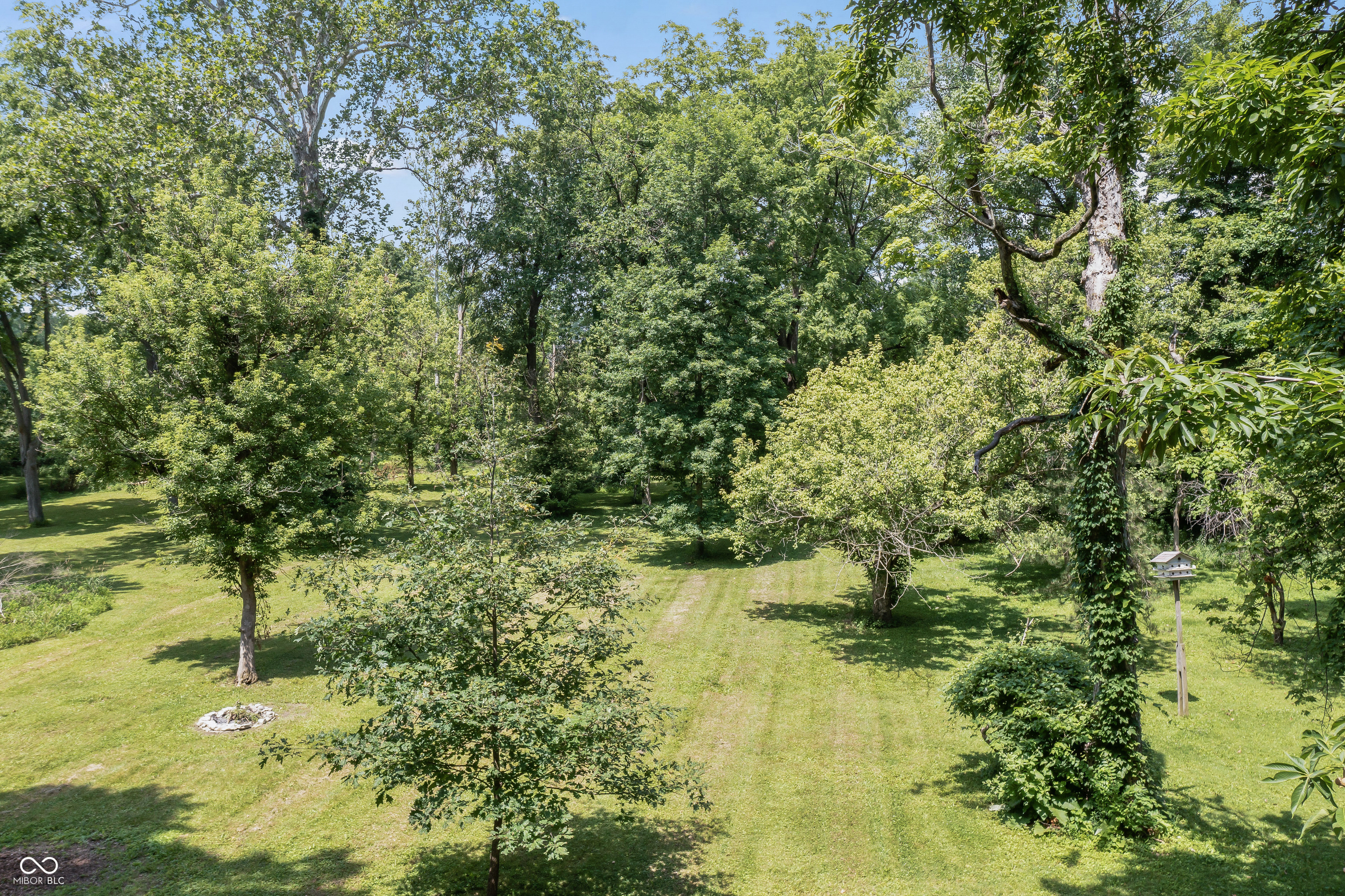 604 Oak Blvd W Drive