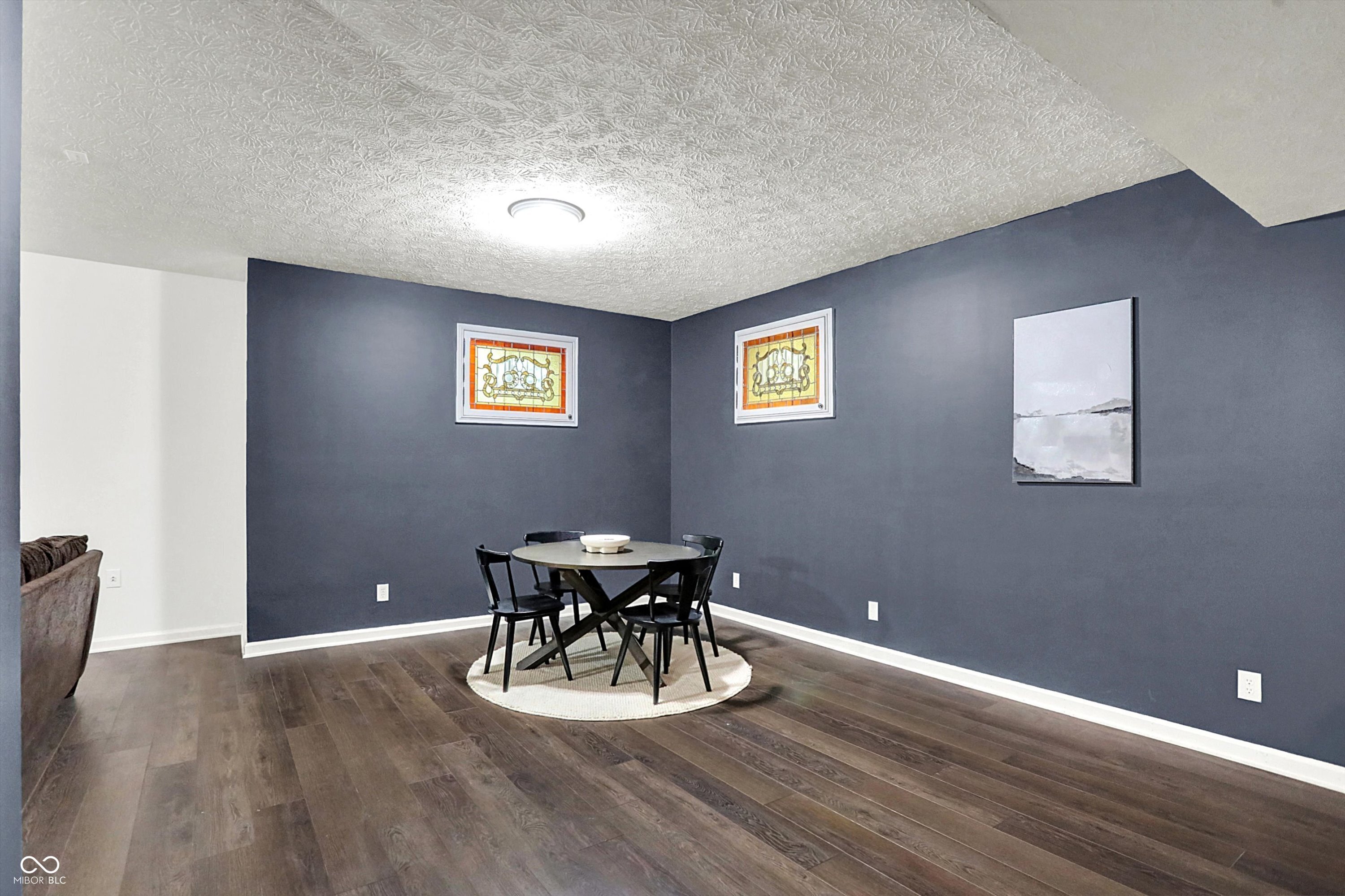 4279 Redwood Court