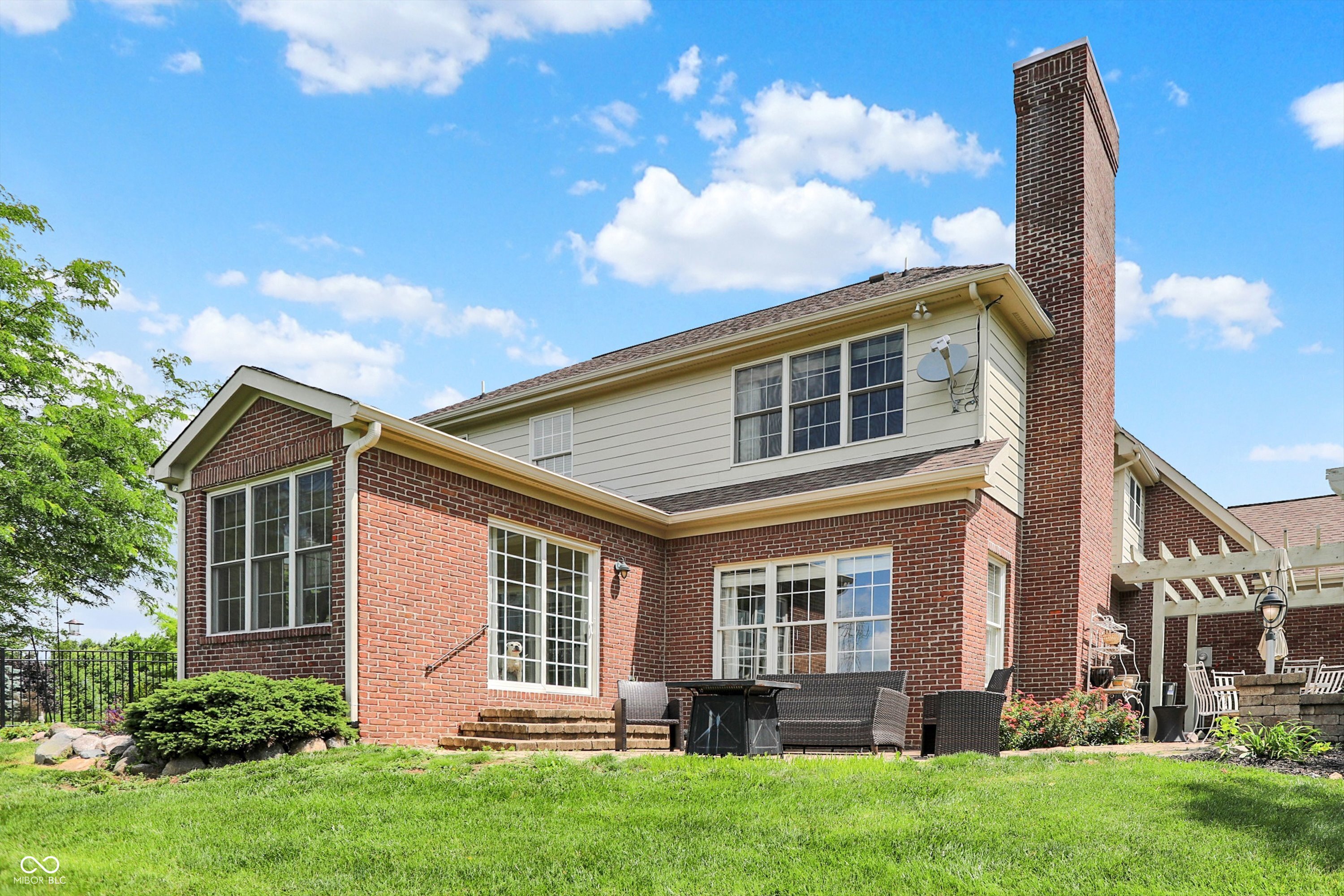 4279 Redwood Court