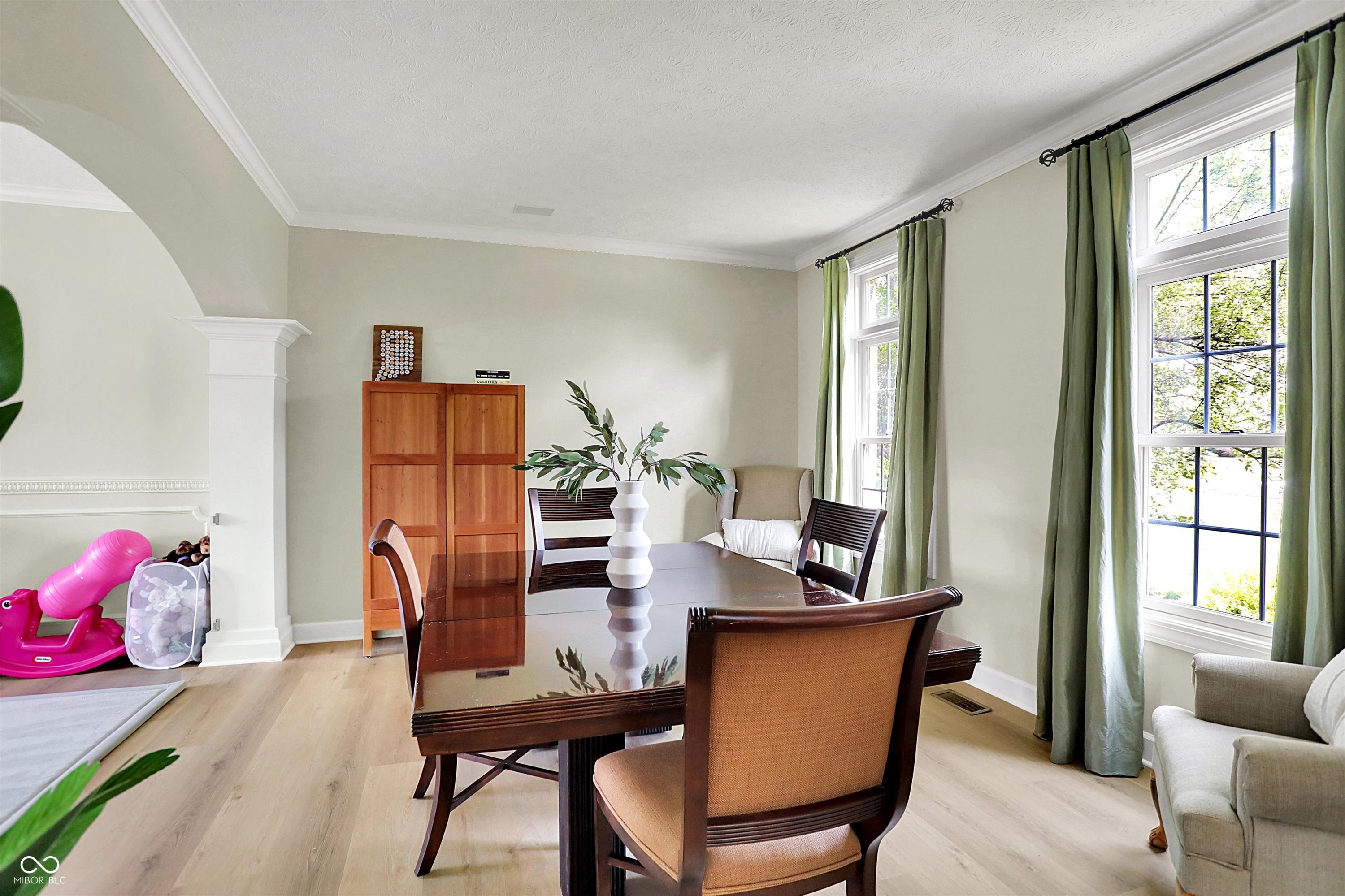 4279 Redwood Court