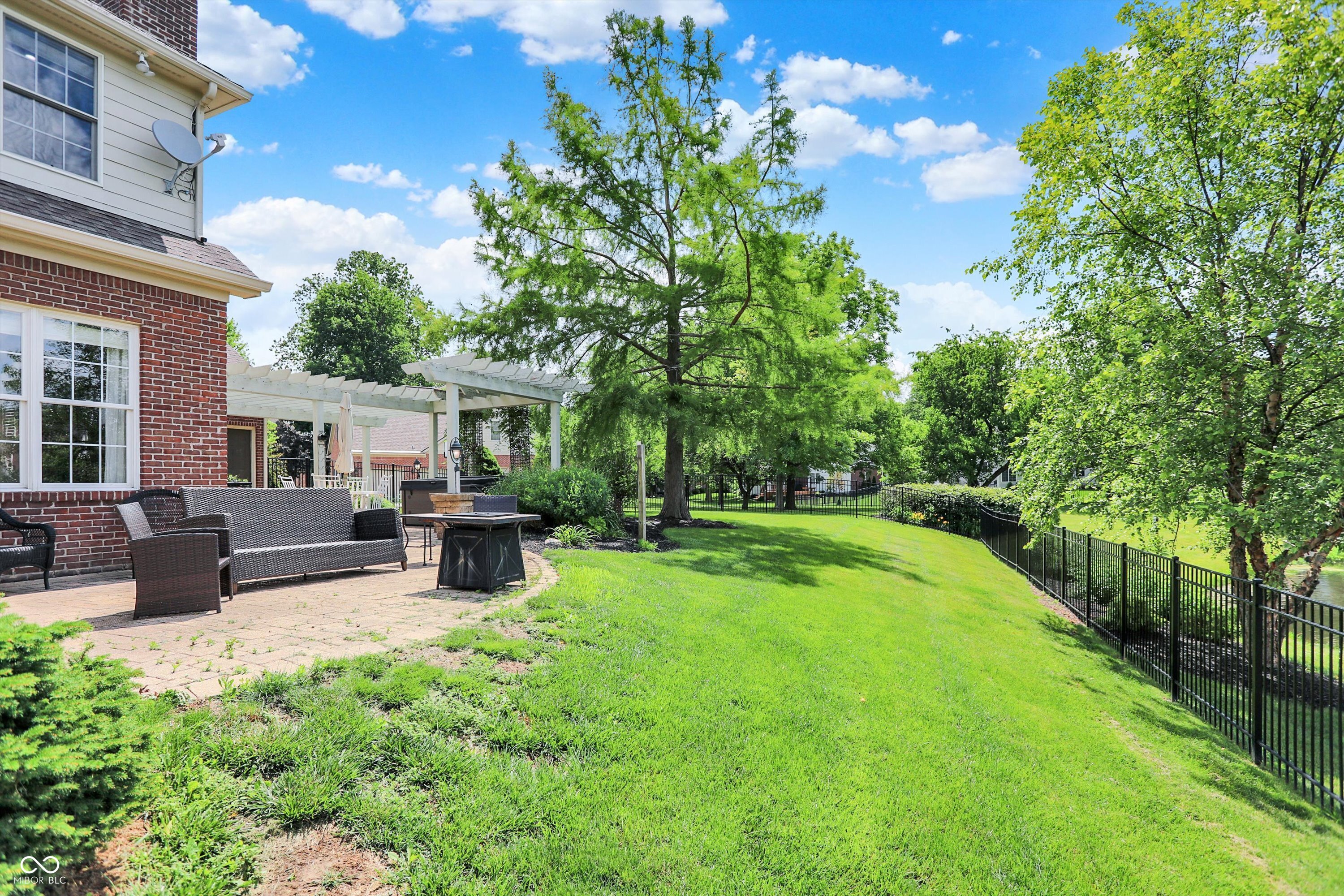 4279 Redwood Court